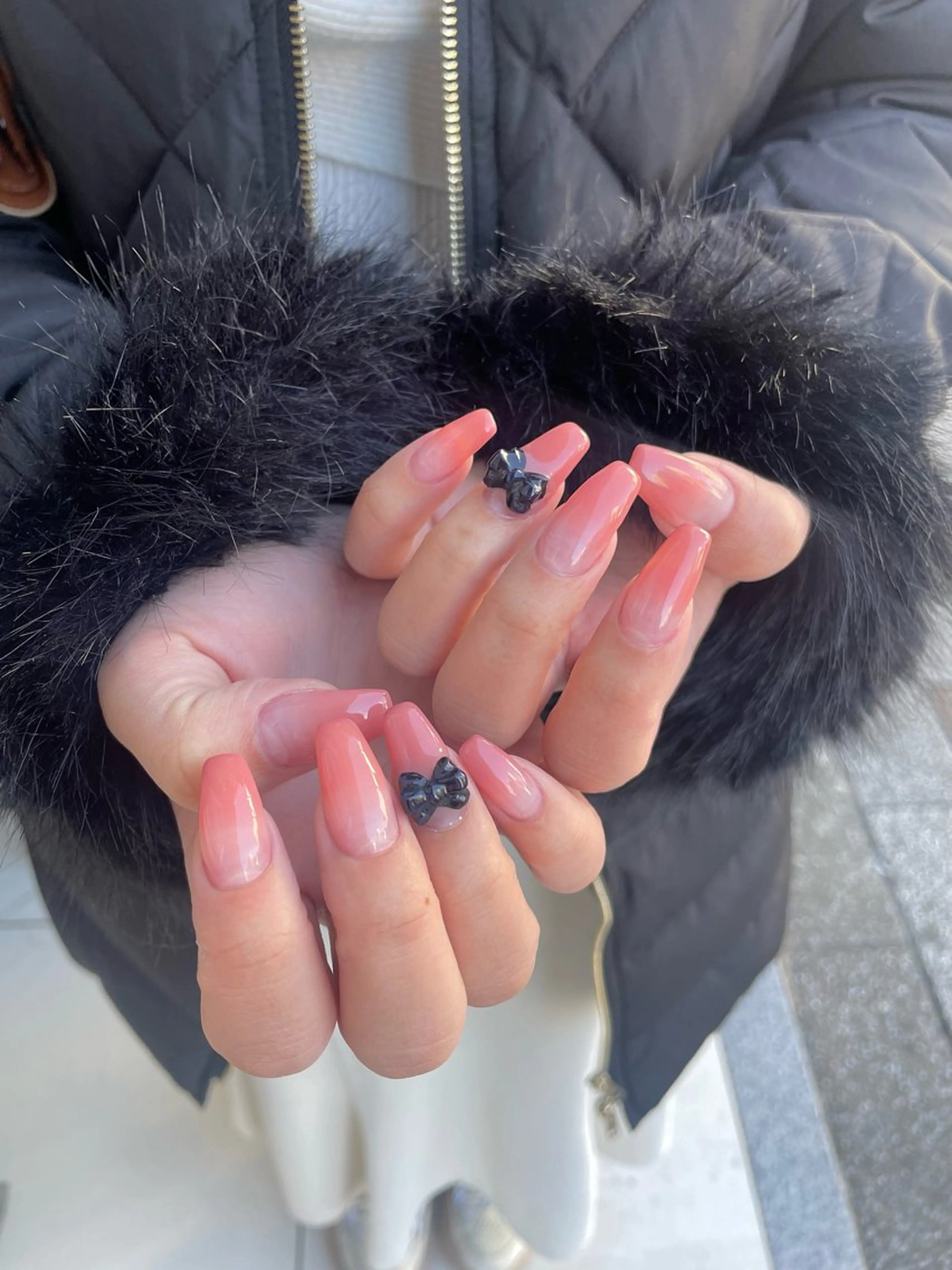 ネイル リボン ハンドネイル soirée所属・nail salon Soiréeのネイルデザイン