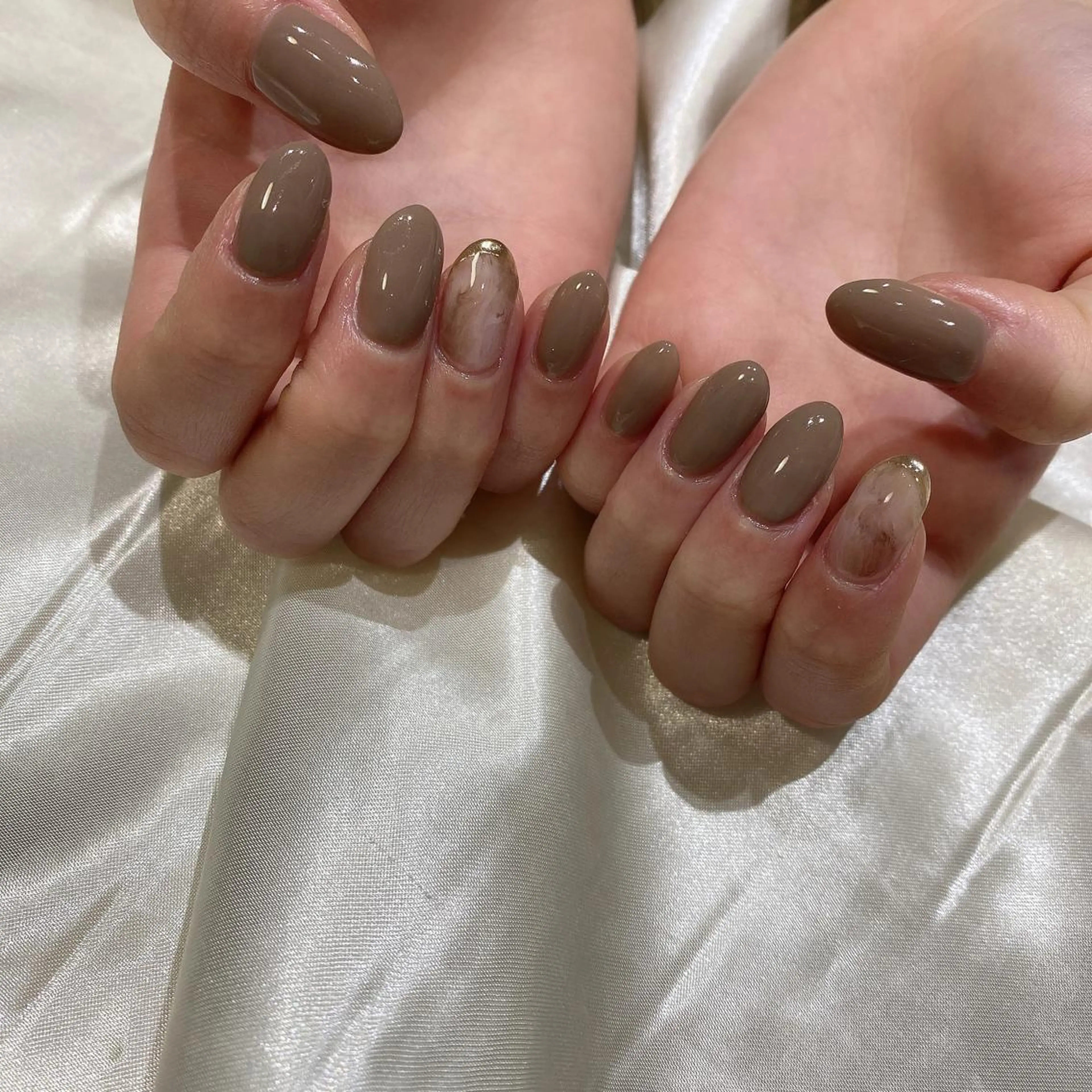 ネイル ハンドネイル 西岡 杏のネイルデザイン