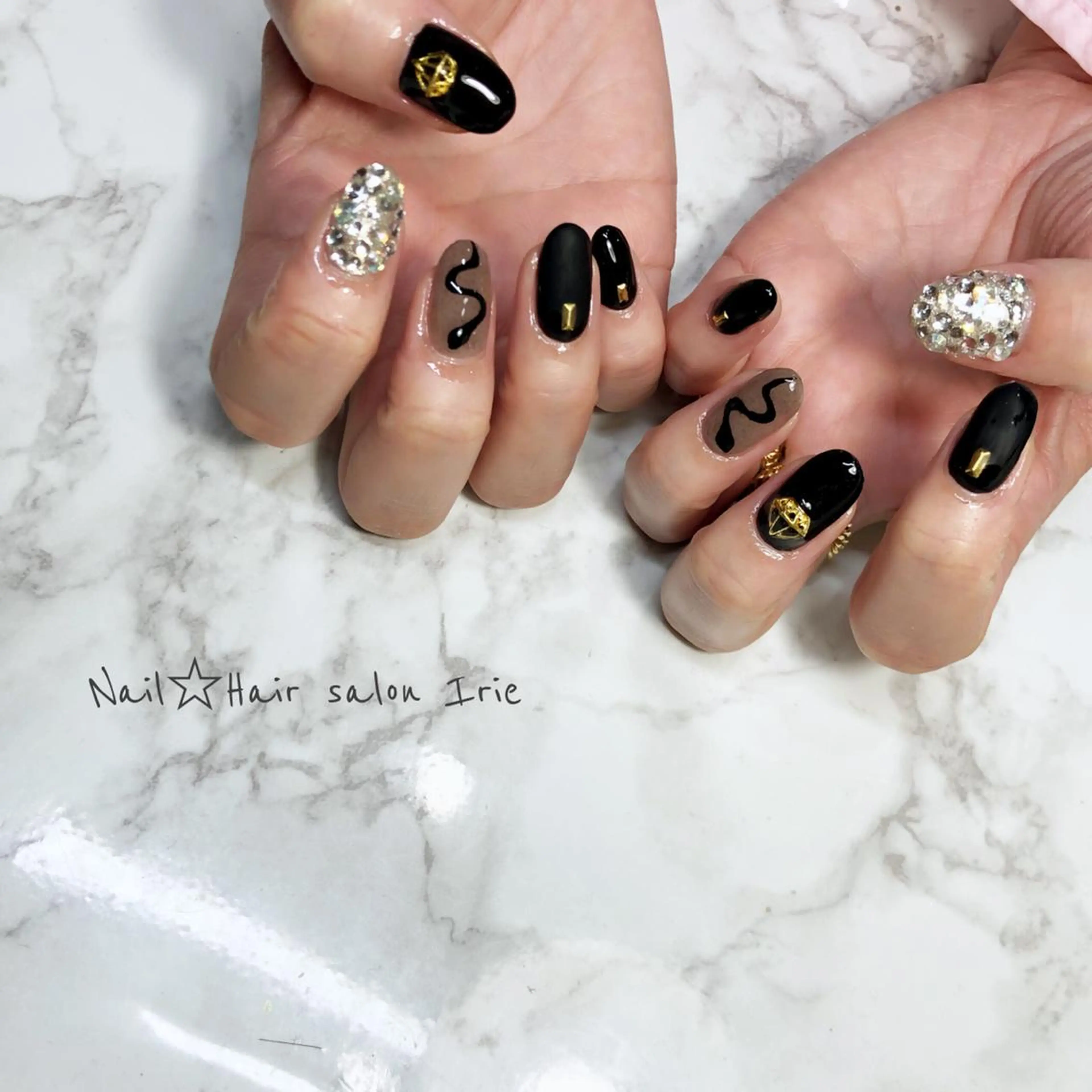 ネイル Hair salon Irie所属・與儀 知佳のネイルデザイン