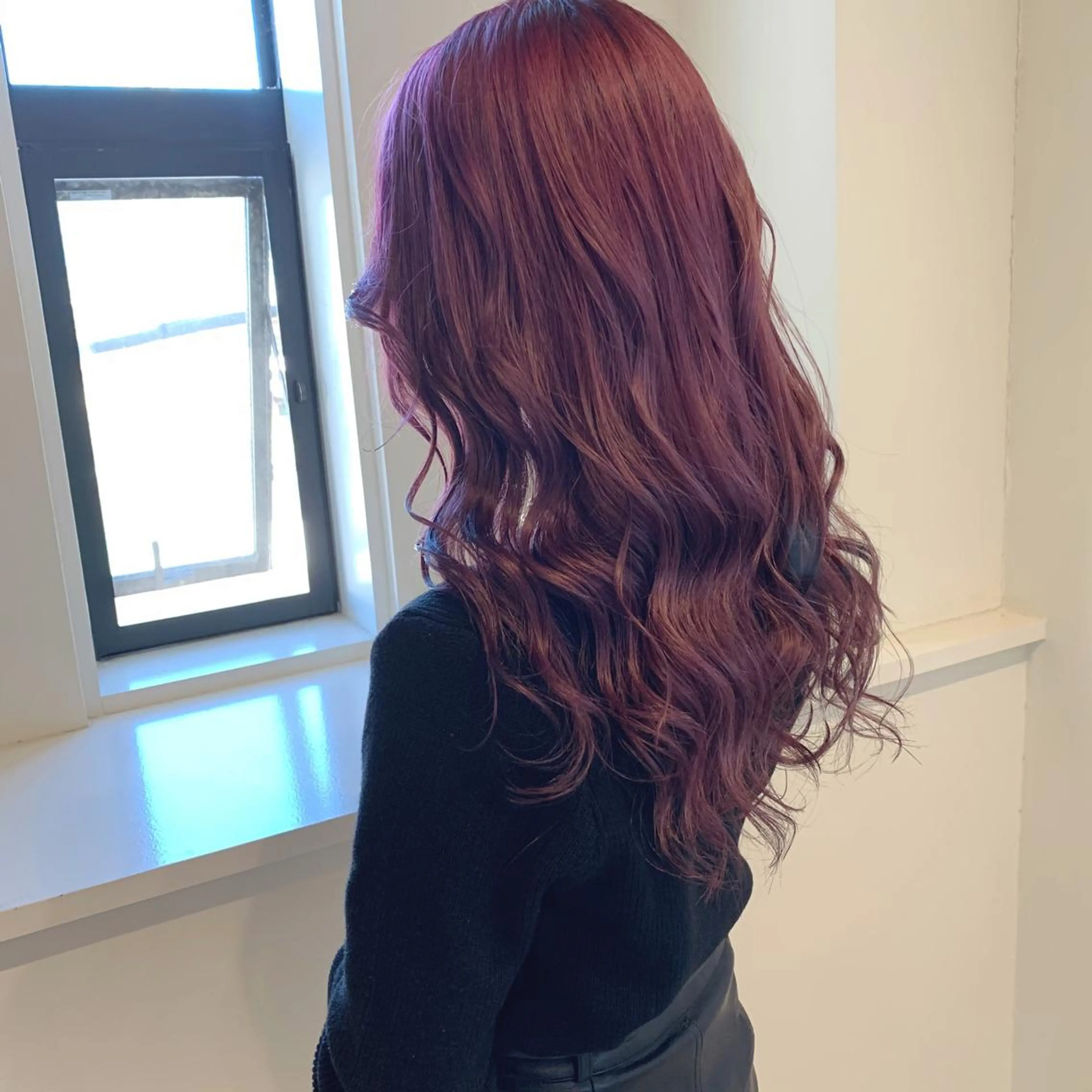 セミロング 清水 亮太／赤み消しカラーのヘアスタイル