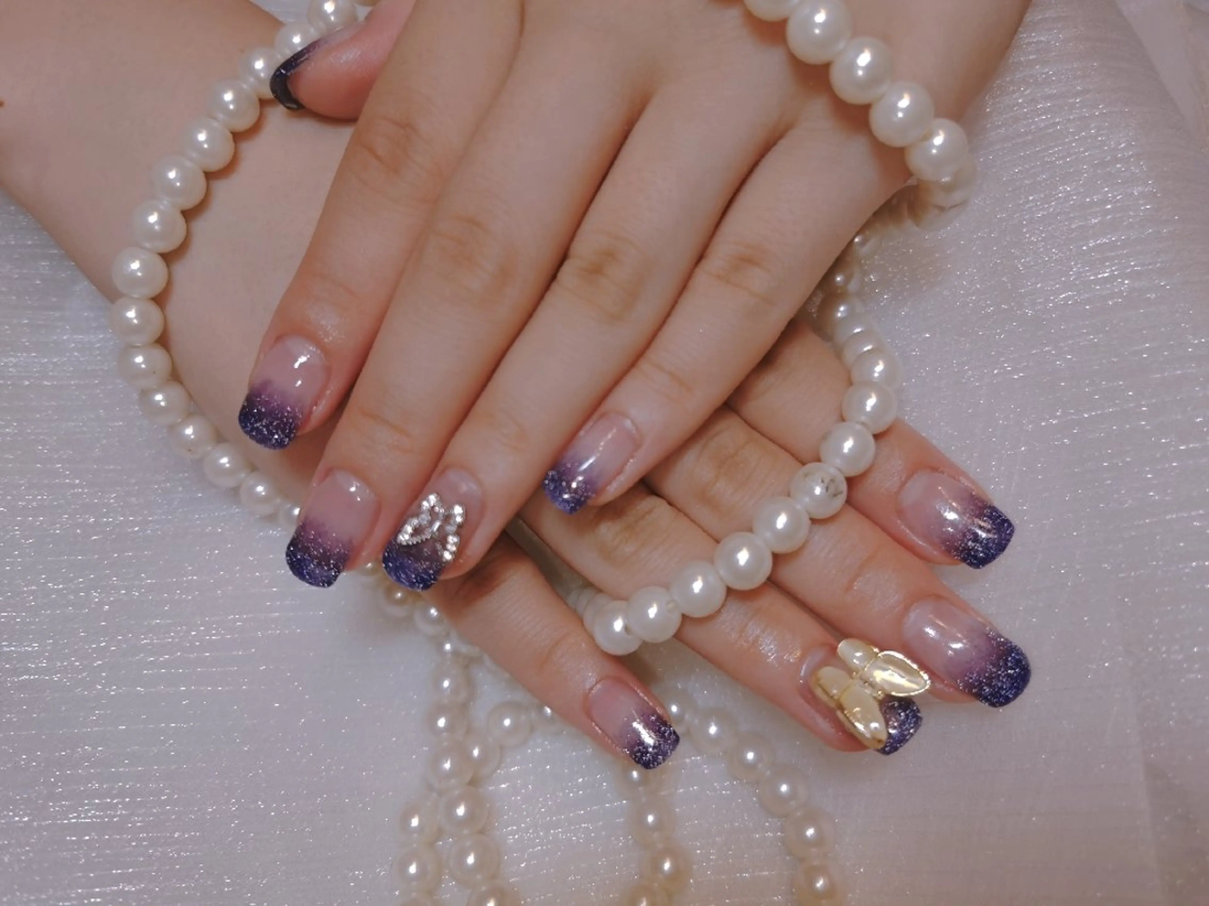 ネイル キラキラネイル 韓国ネイル 春ネイル ネイリストゆか💅 長さだし、深爪矯正のネイルデザイン