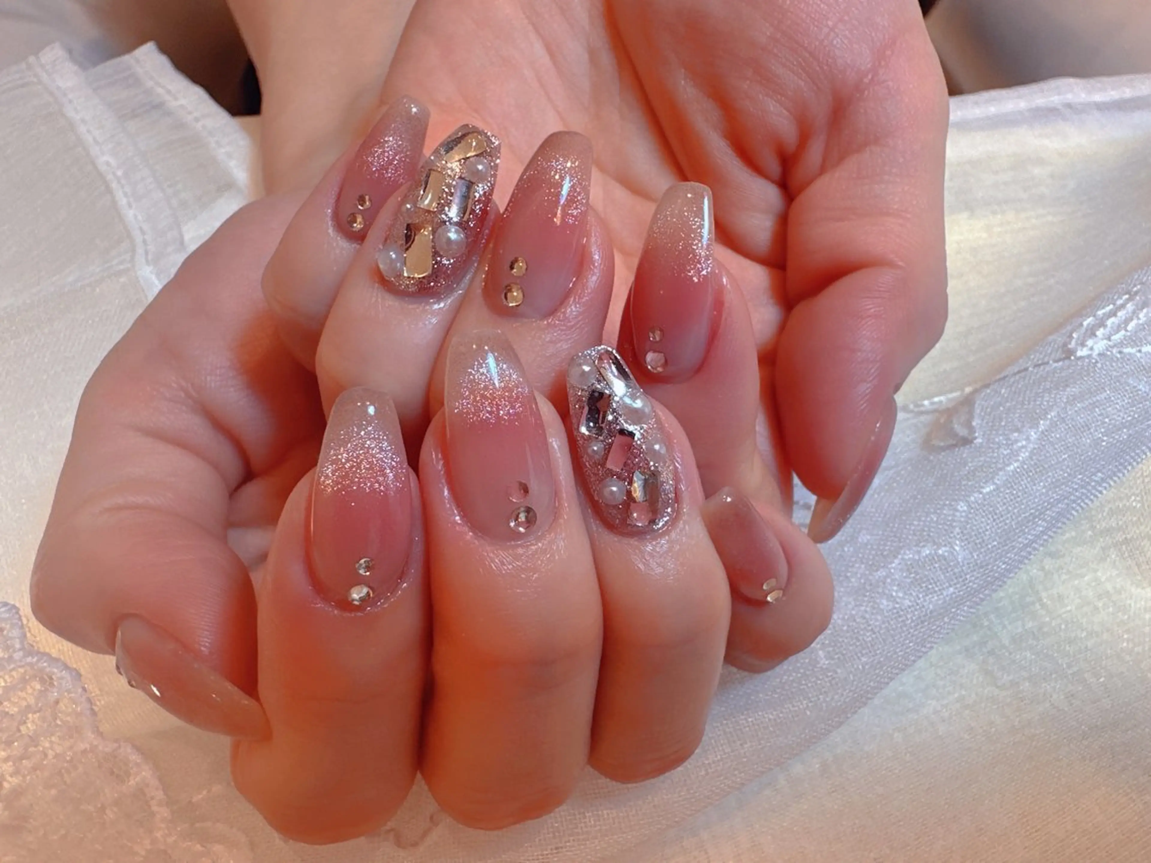 ネイル チークネイル フレンチネイル 韓国ネイル マグネットネイル マグネットフレンチ 恵比寿 The Nailのネイルデザイン