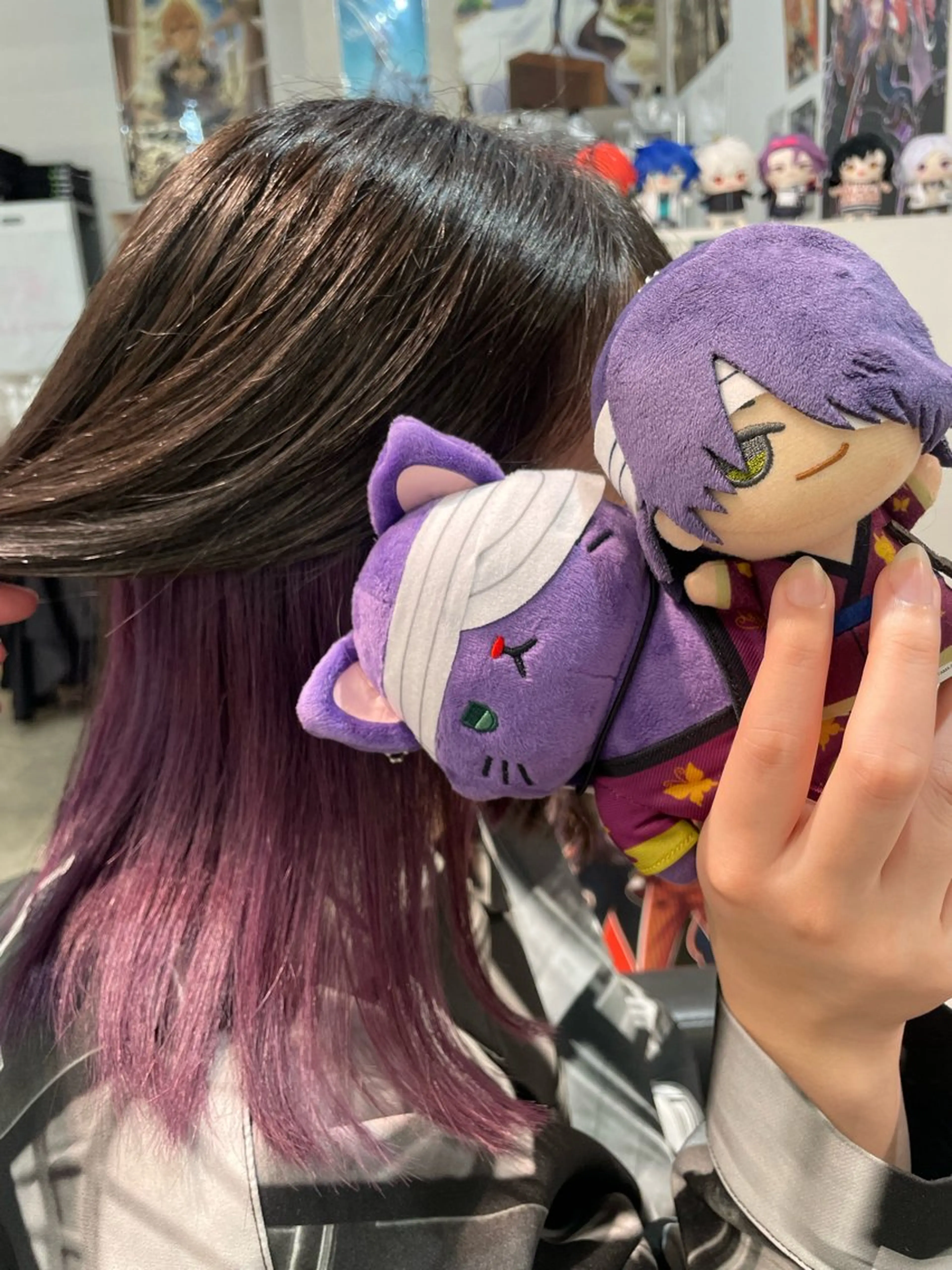 ロング カラー インナーカラー ラベンダーカラー パープルカラー ヘアカラー インナーカラー/推し ウルフ/アニメカラーのヘアスタイル