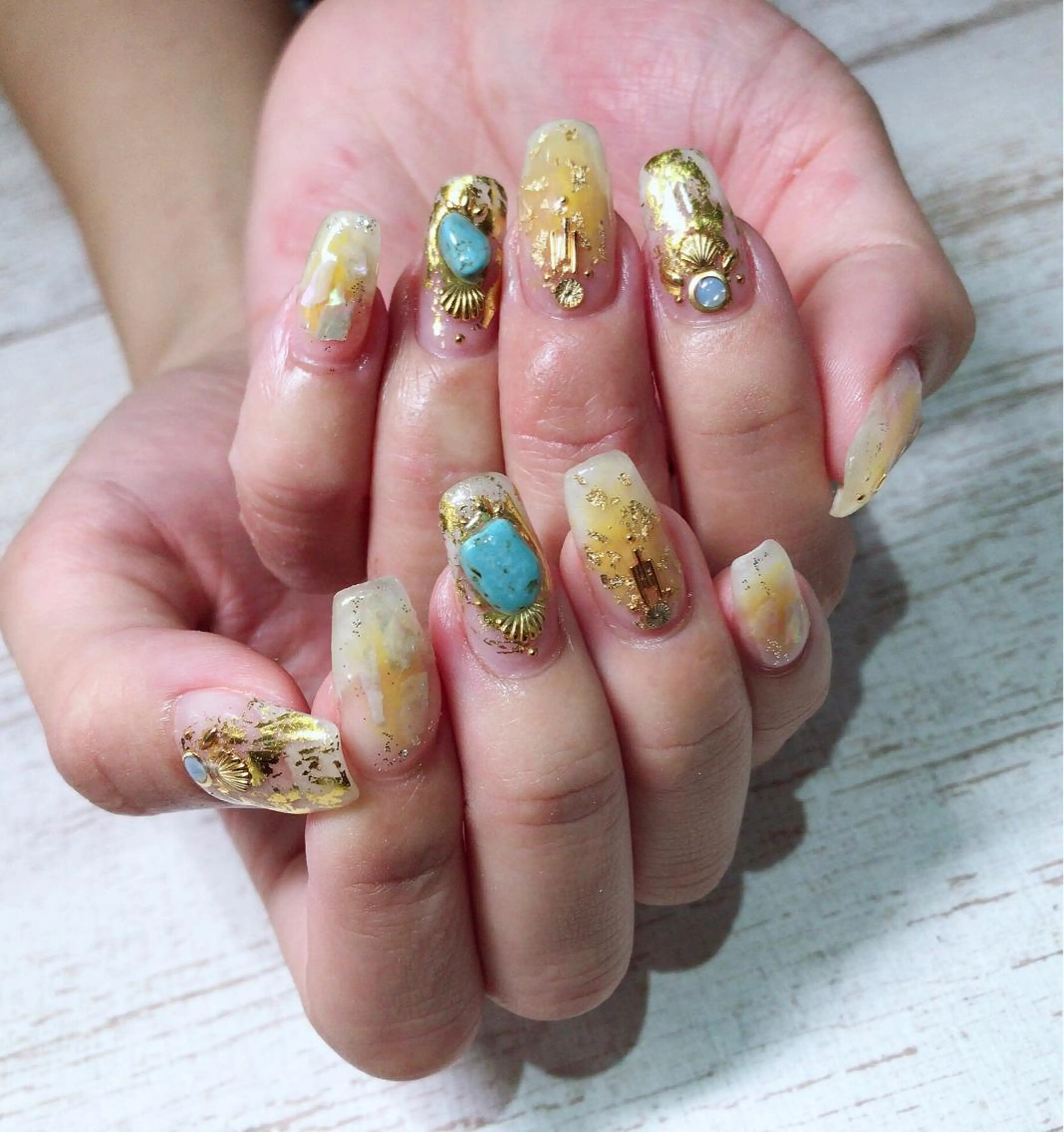 ネイル スクエアネイル Lino+ ネイル&よもぎ蒸しのネイルデザイン