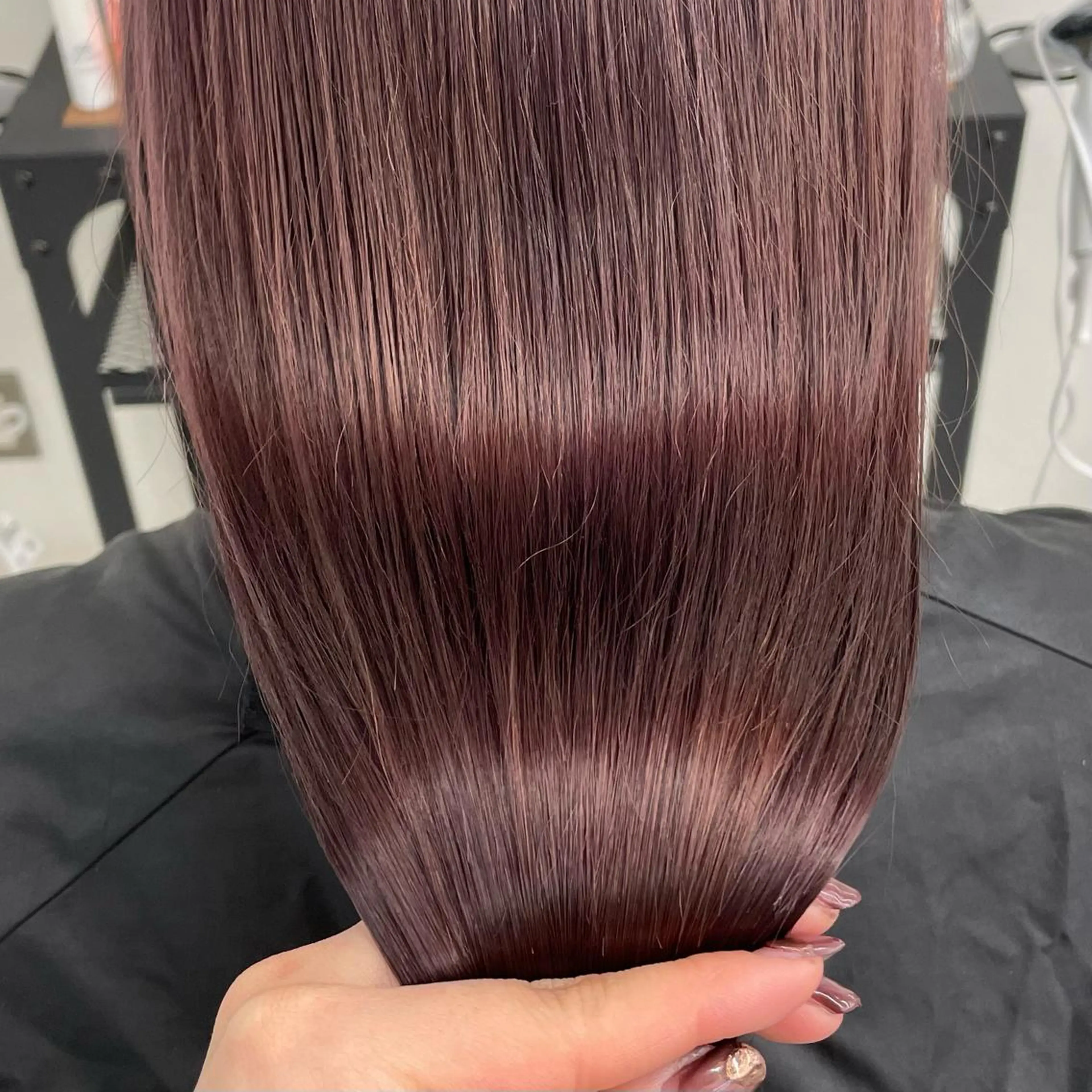 ミディアム カラー パーマ ヘアアレンジ メンズ キッズ ネイル マツエク・マツパ アイブロウ ピンクカラー ピンクパープル パープルカラー カラーマツエク ピンク mona/ ストレートスタイル✨のヘアスタイル