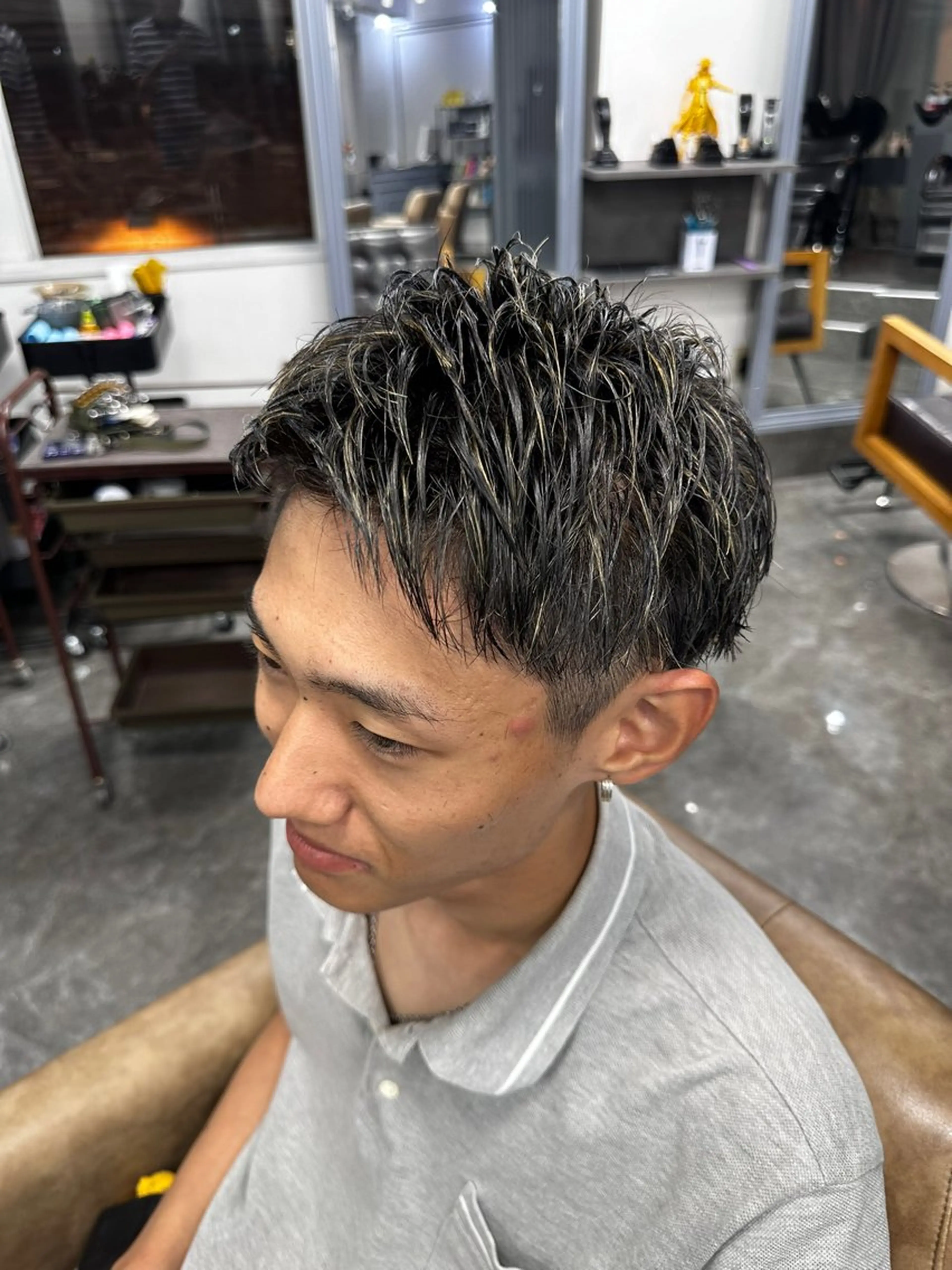 カラー メンズ カット ヘアカラー 梅田/全パーマ特化/ ケアパーマ特化/秋本のヘアスタイル