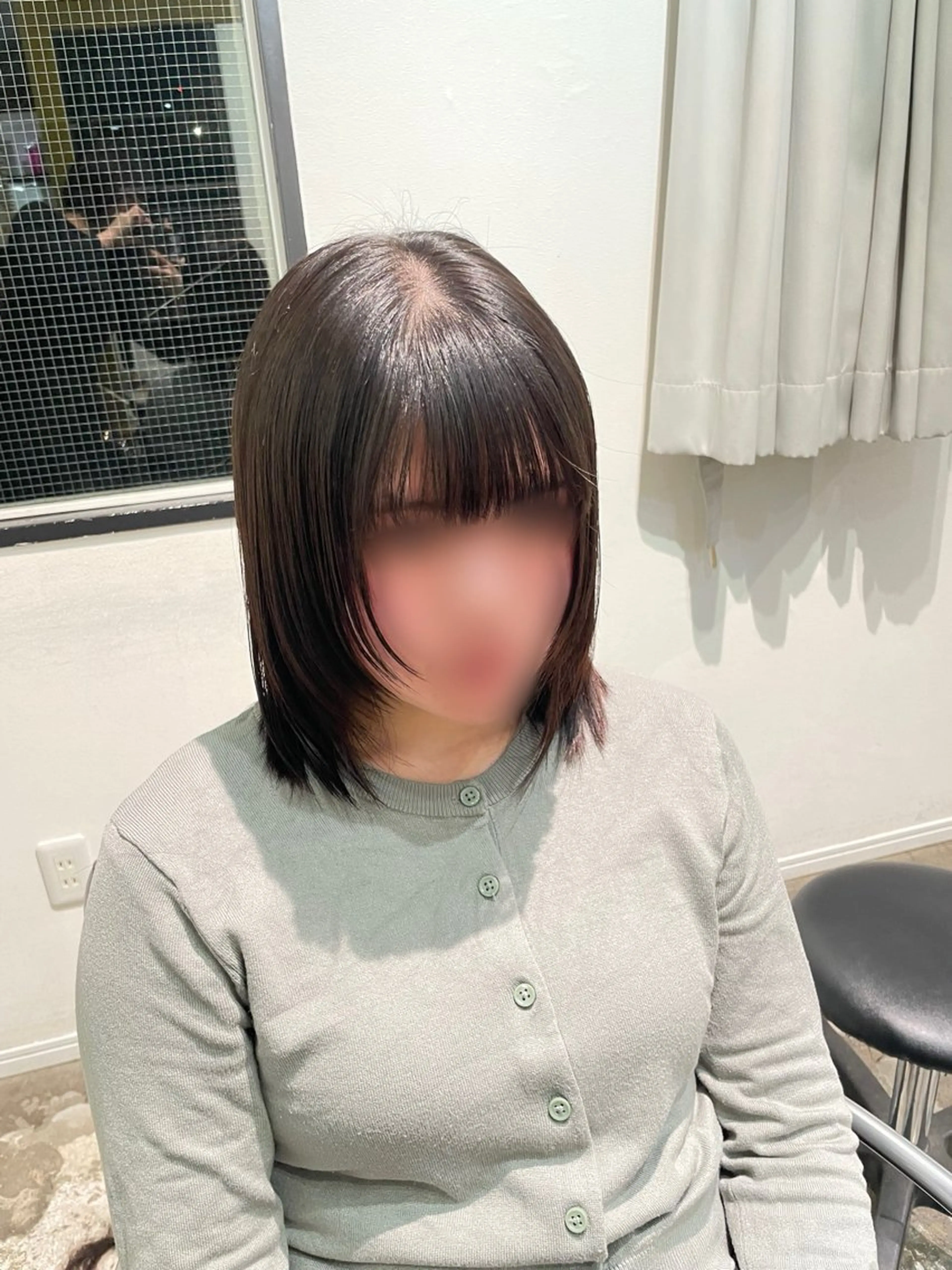 ミディアム 顔まわりレイヤー 顔周りカット レイヤーカット モデル様募集中🧡 nanamiのヘアスタイル