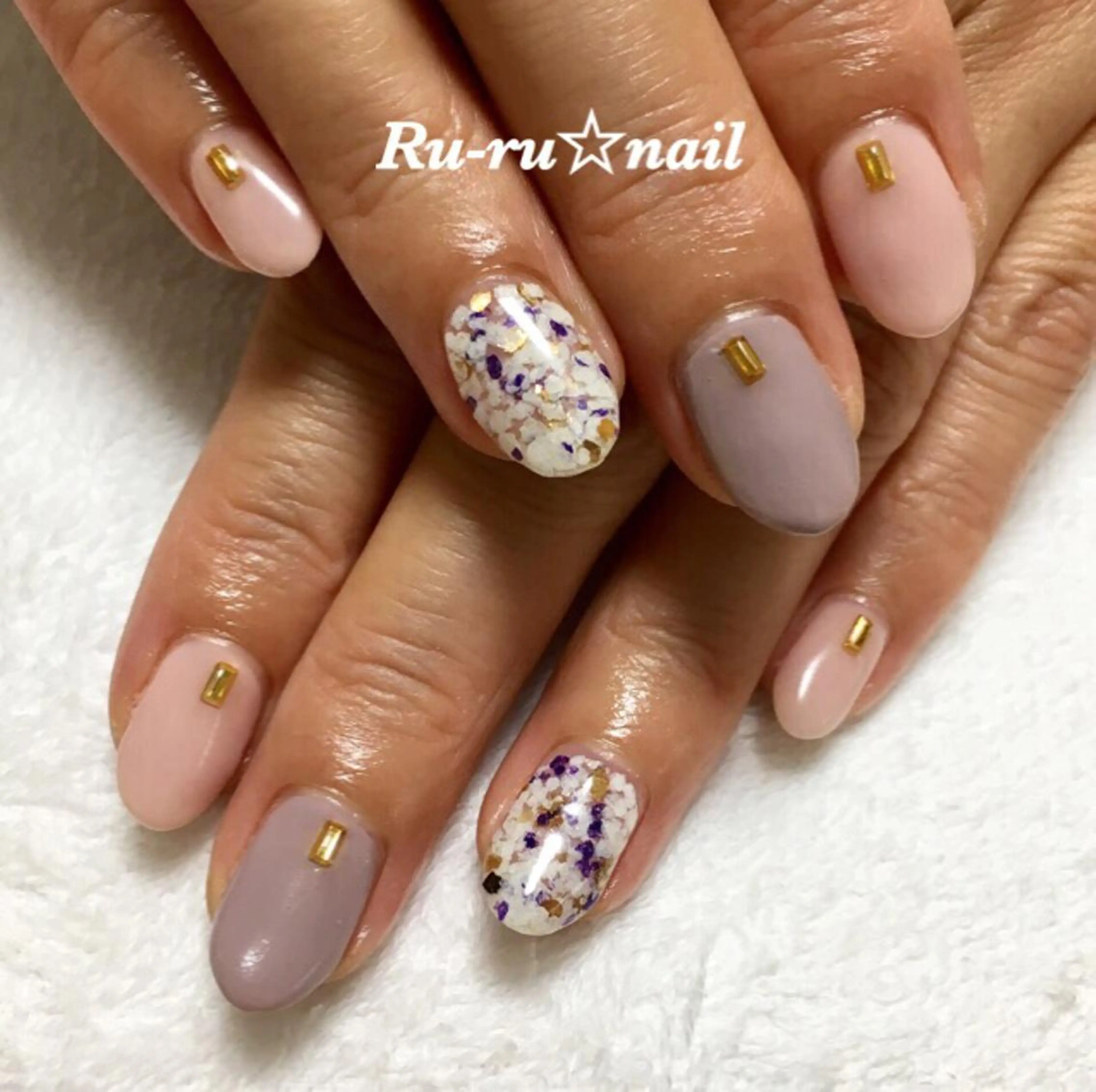 ミディアム ネイル Ru-ru ☆nailのネイルデザイン