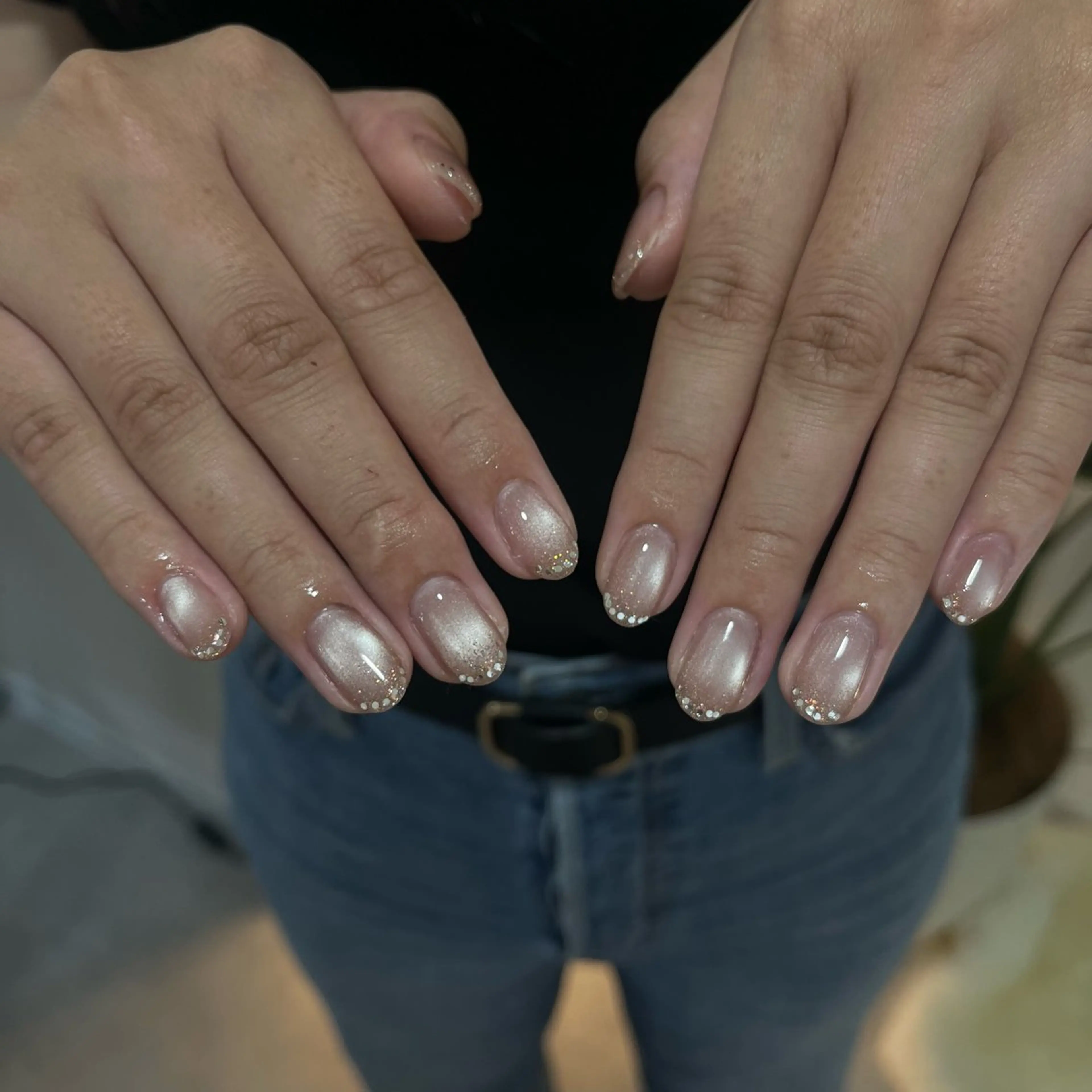 ネイル フラッシュネイル キラキラネイル マグネットネイル ニュアンスネイル シンプルネイル ハンドネイル repos-ルポ-所属・repos mikuのネイルデザイン