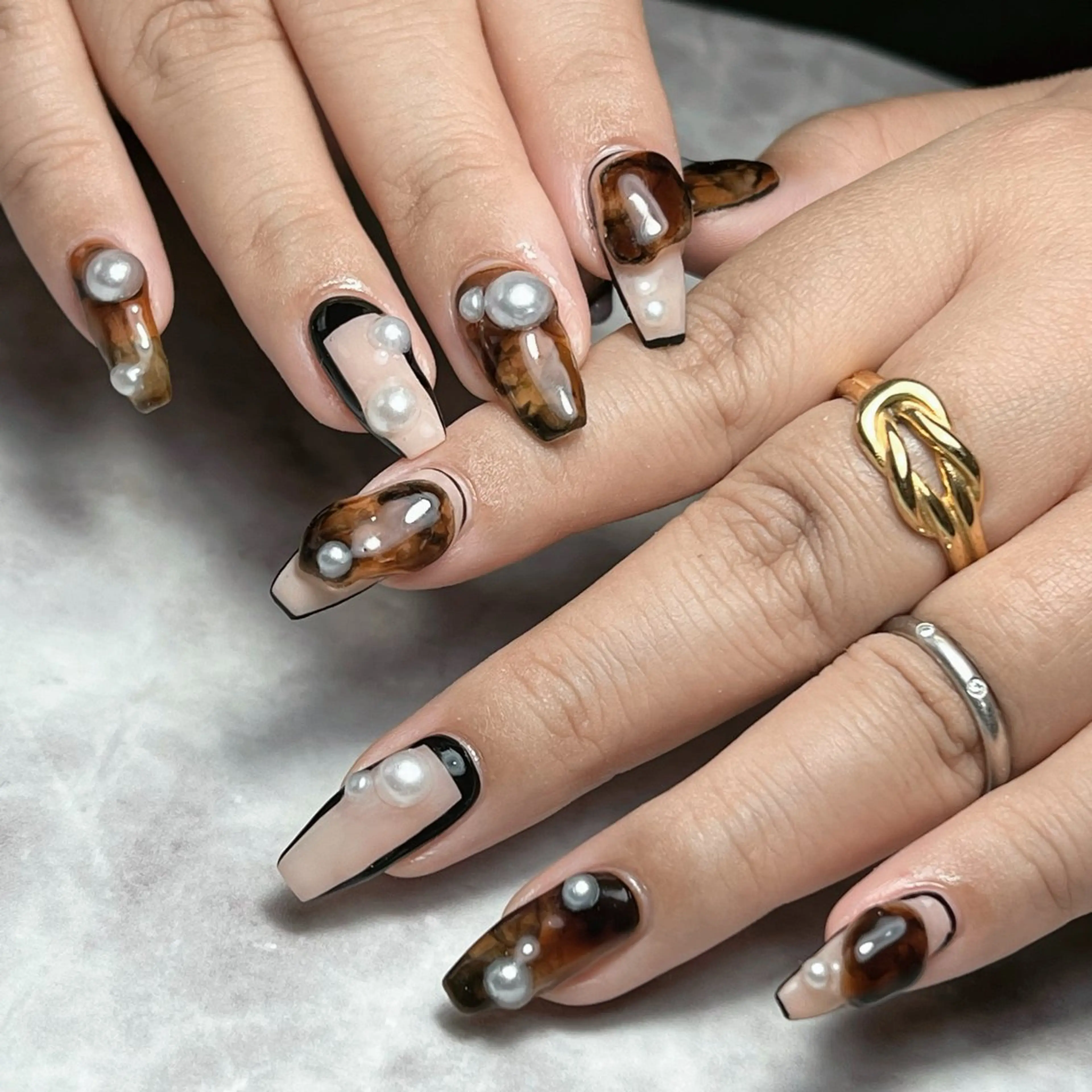 ネイル ハンドネイル Dia Nail AKIのネイルデザイン