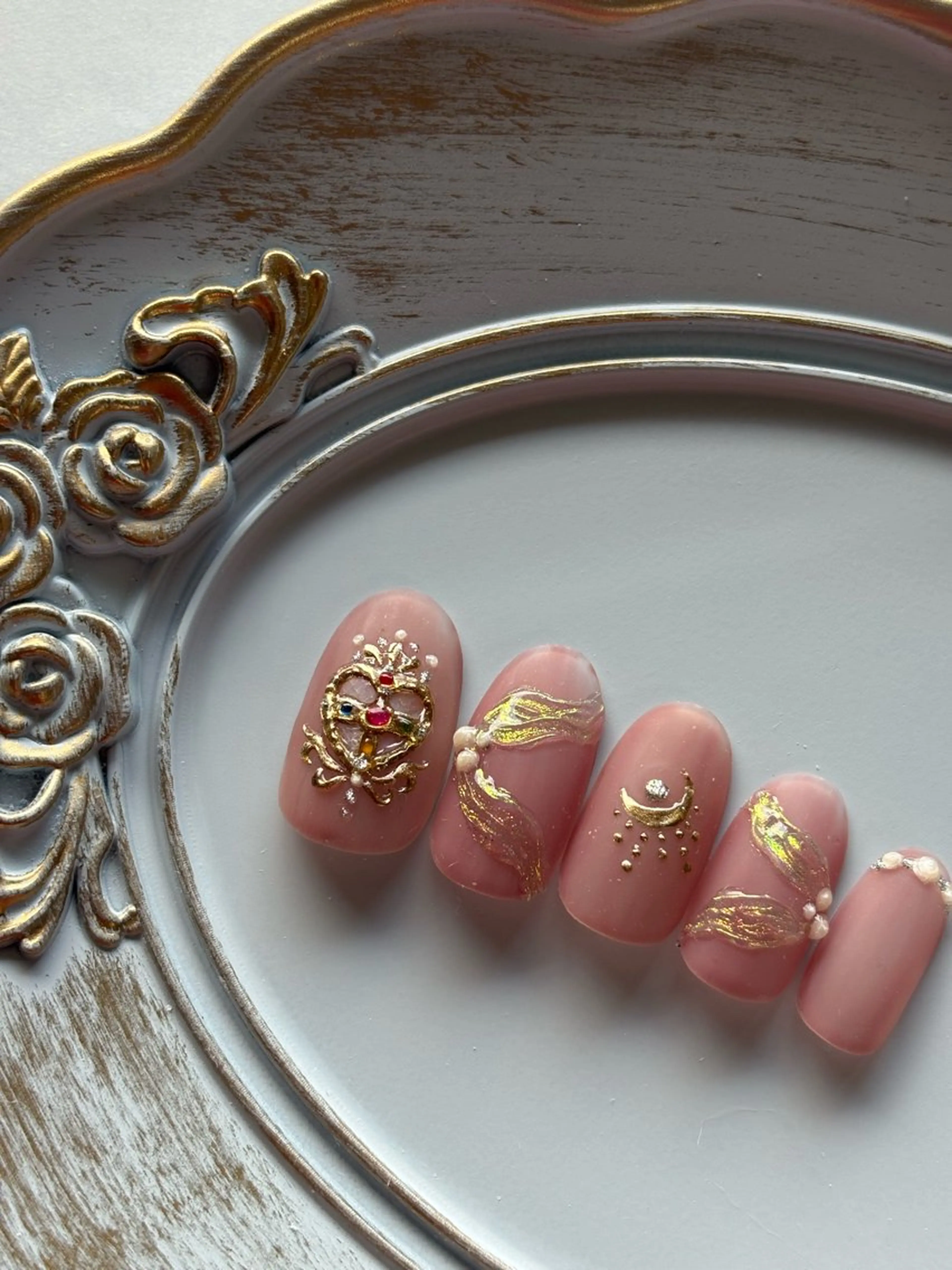 ネイル アートネイル ハンドネイル FIORITURA Maikoのネイルデザイン