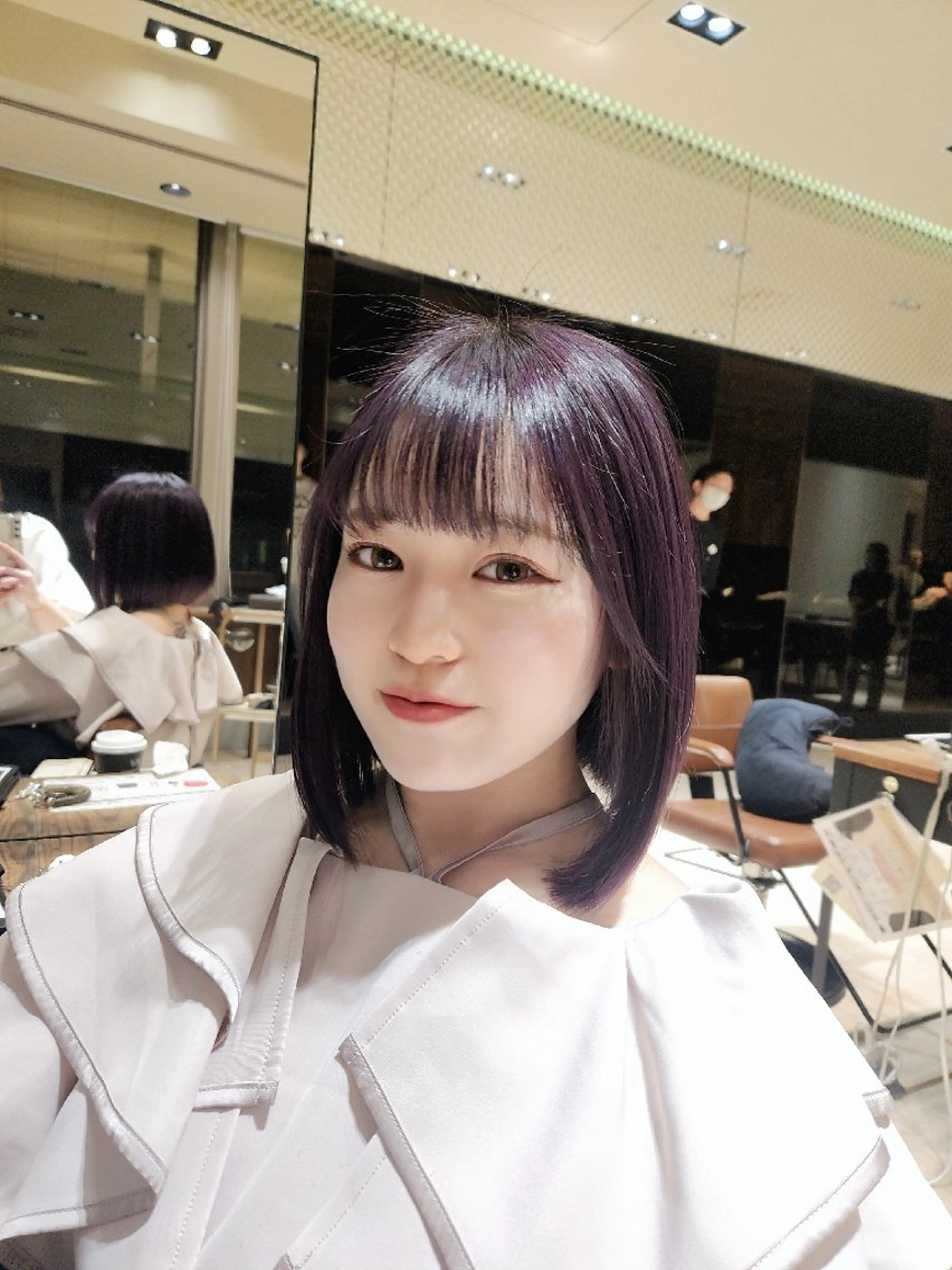 ミディアム カラー ボブ カット ヘアカラー トリートメント Nanako。/韓国 ヘア/顔周りカットのヘアスタイル