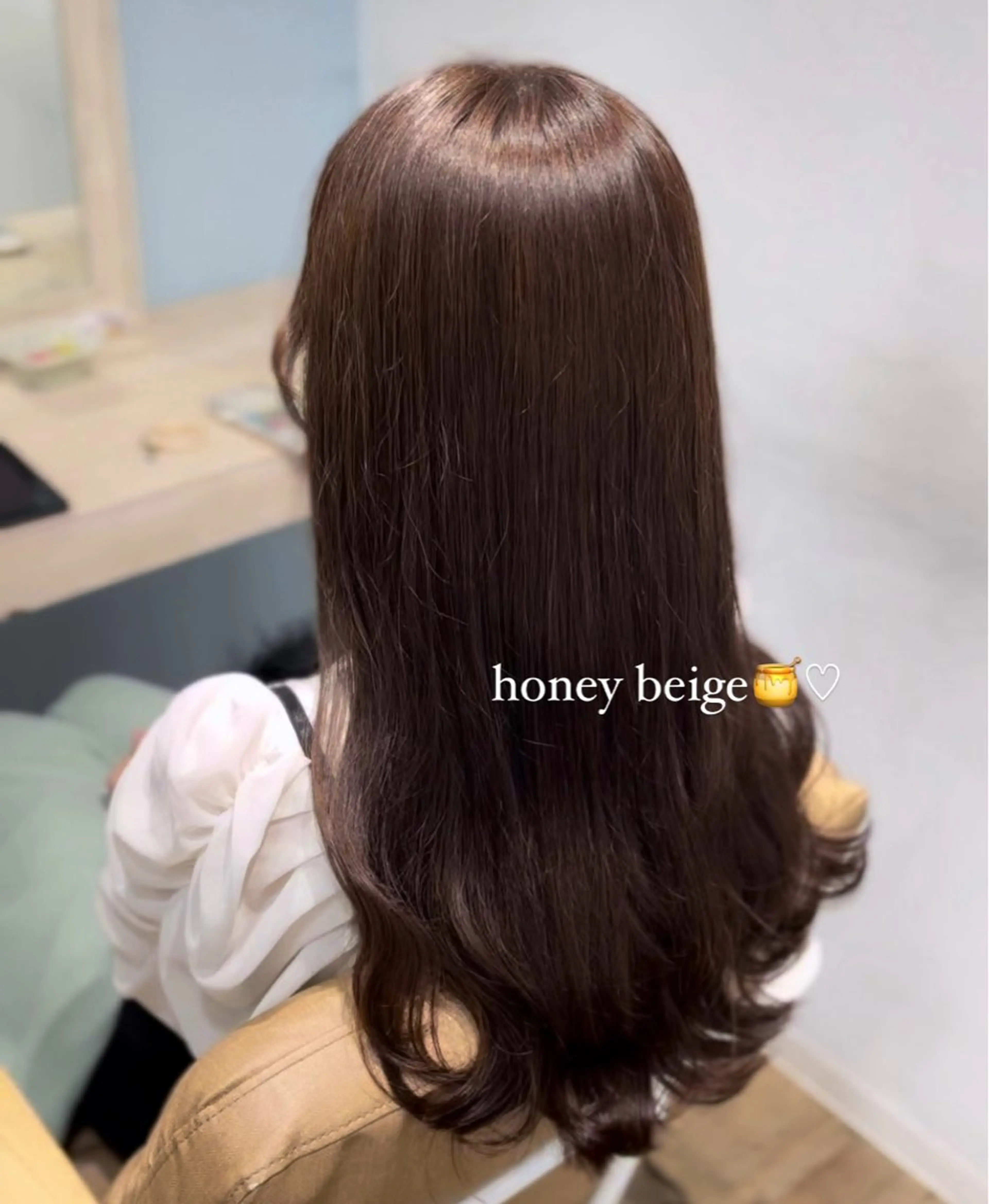 ロング カラー ベージュカラー カット ヘアカラー 顔周りカット/ 似合わせ/momo/のヘアスタイル