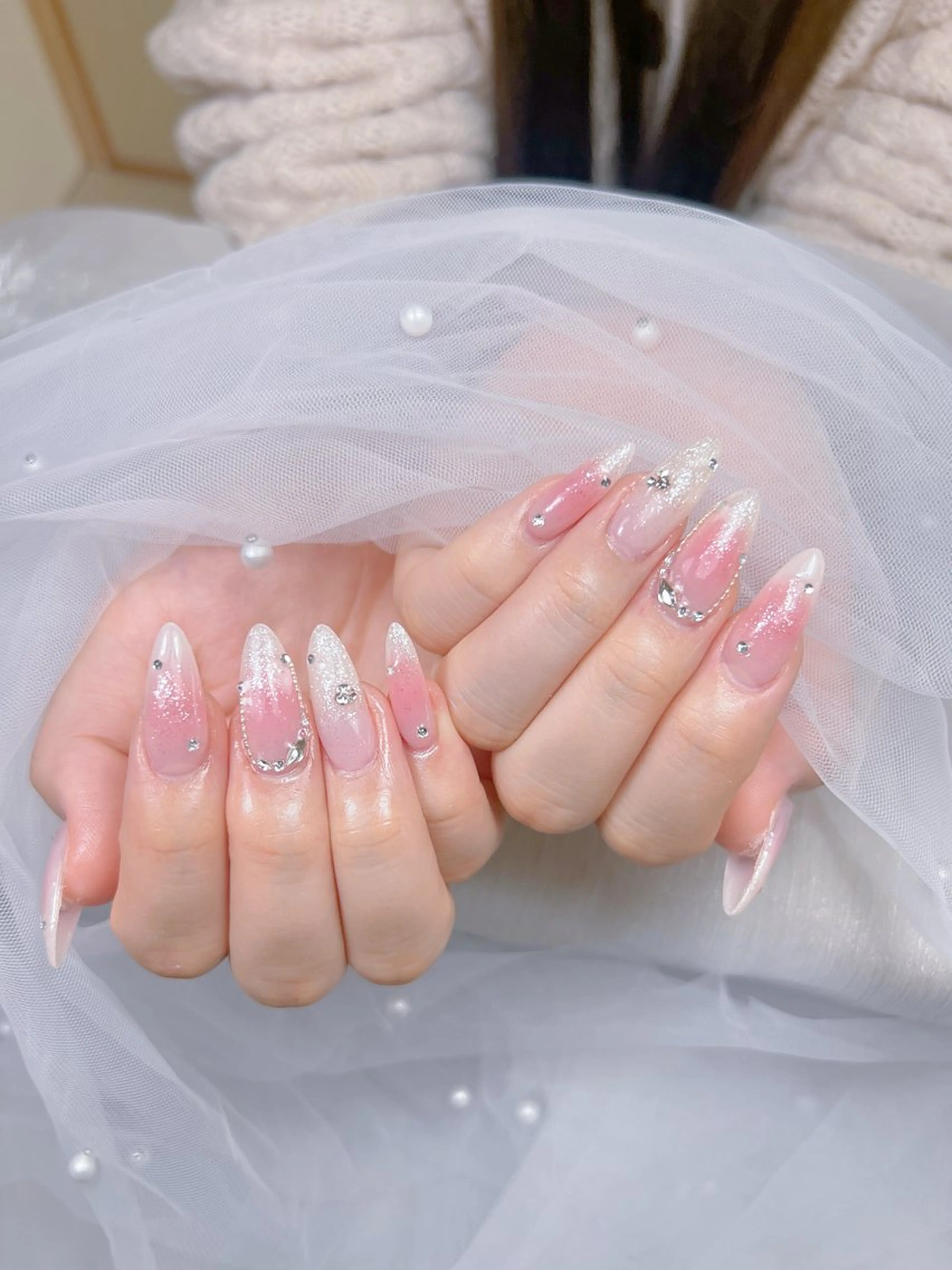 ネイル アートネイル オーロラネイル チークネイル 長さ出し フットネイル ハンドネイル フットネイル ハンドケア Noiranail_ studio川越西口のネイルデザイン