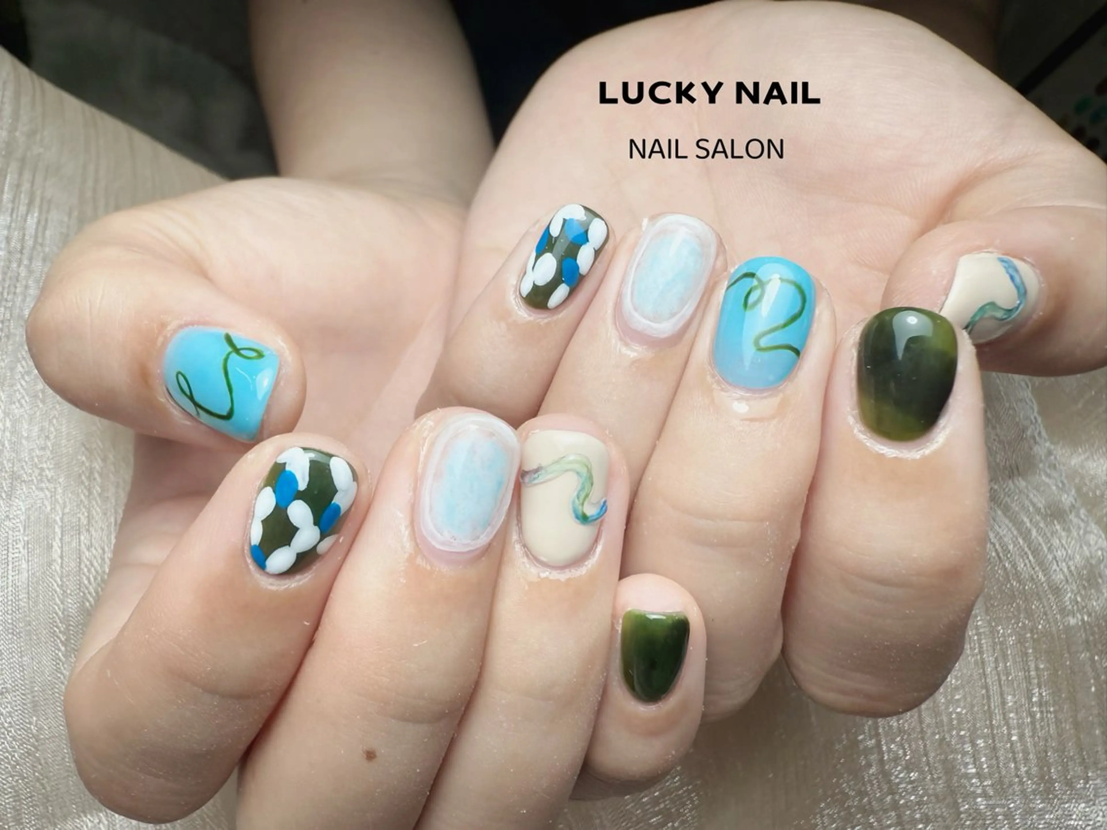 ネイル LUCKY NAILのネイルデザイン