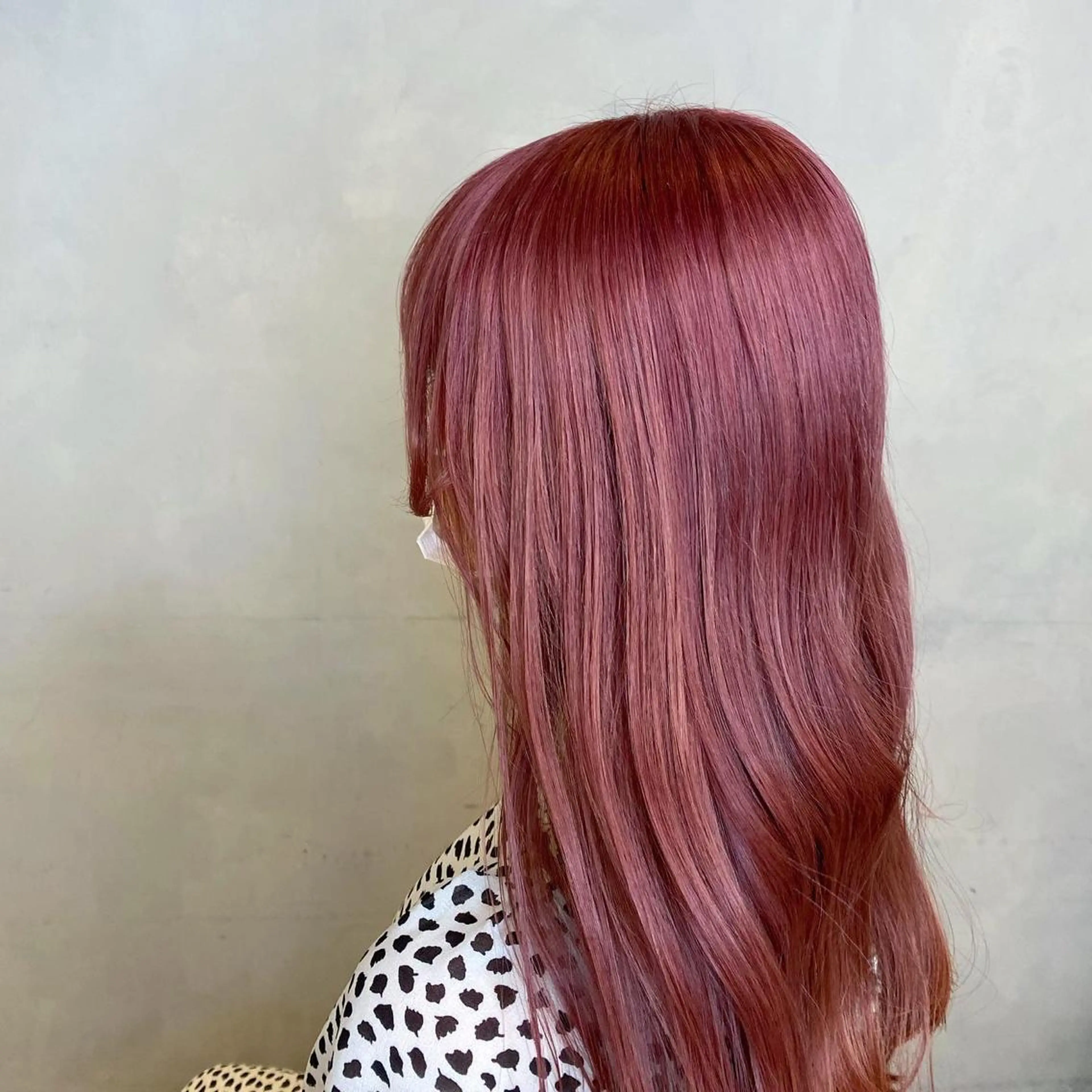 ミディアム カラー ヘアカラー トリートメント ベレーザ渋谷所属・🦋ハイトーン・髪質 改善🦋成嶋 朋希のヘアスタイル