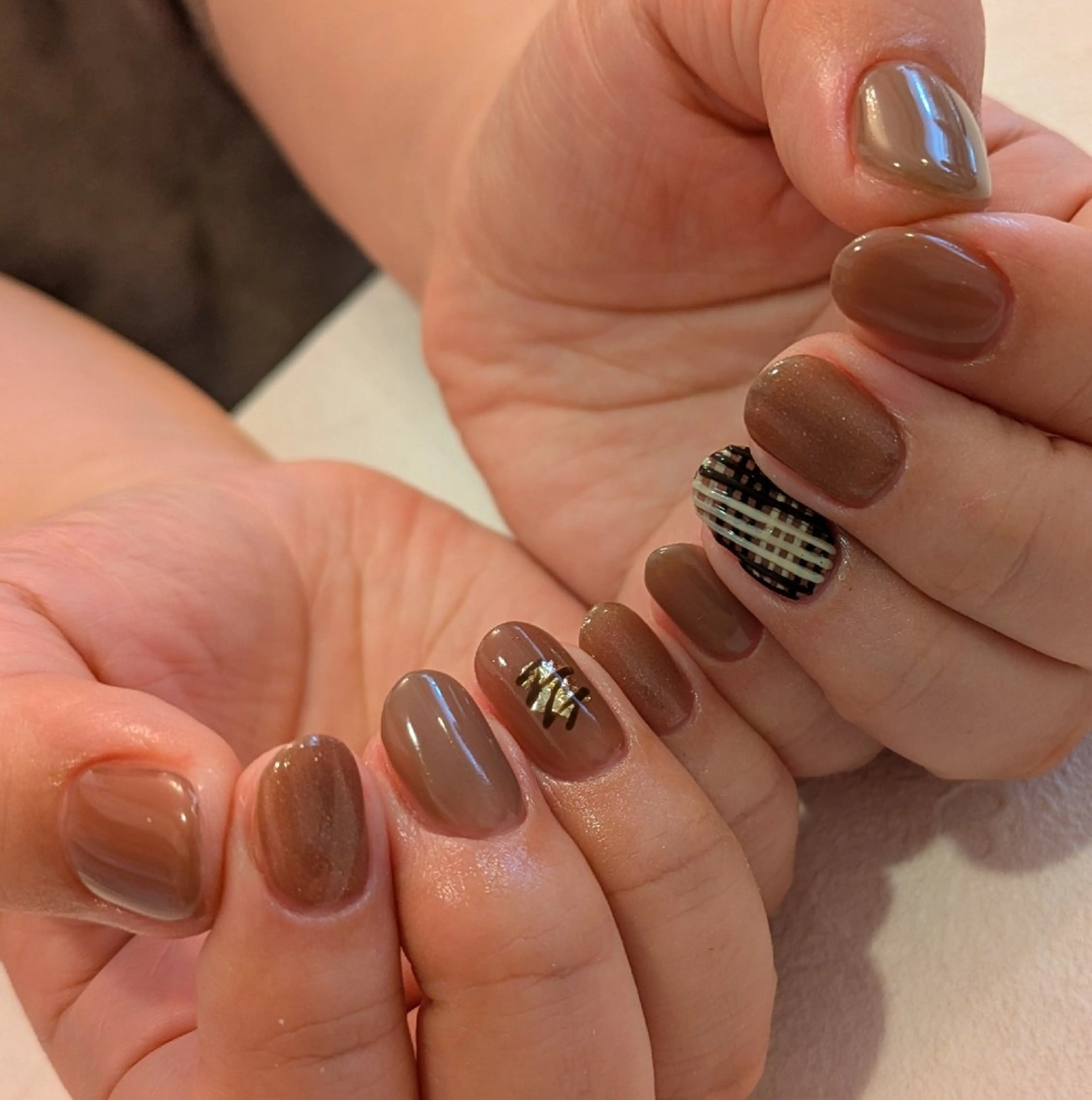 ネイル ジェヌインネイル 河内のネイルデザイン