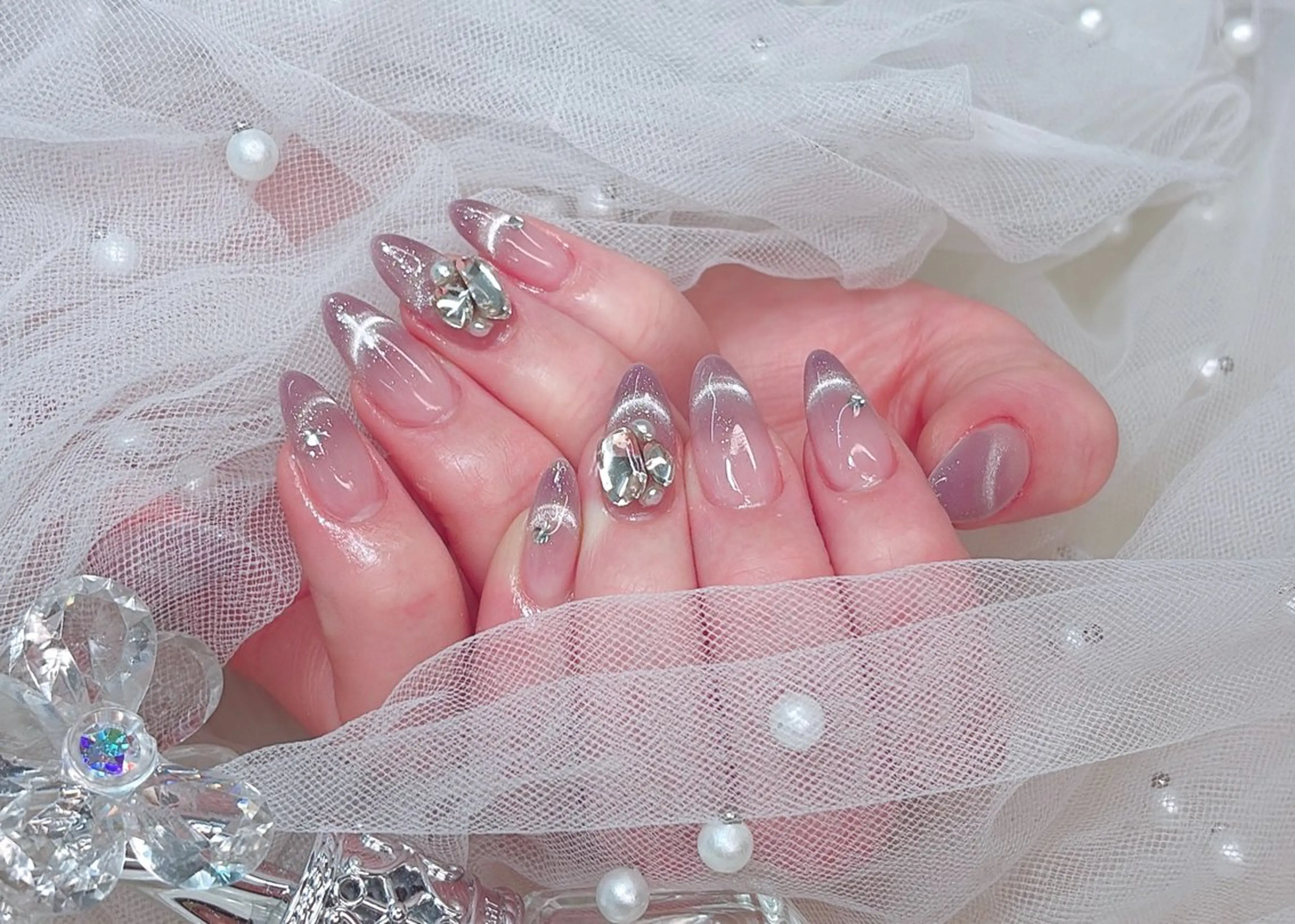 ネイル R nailsalon所属・ナ ナのネイルデザイン