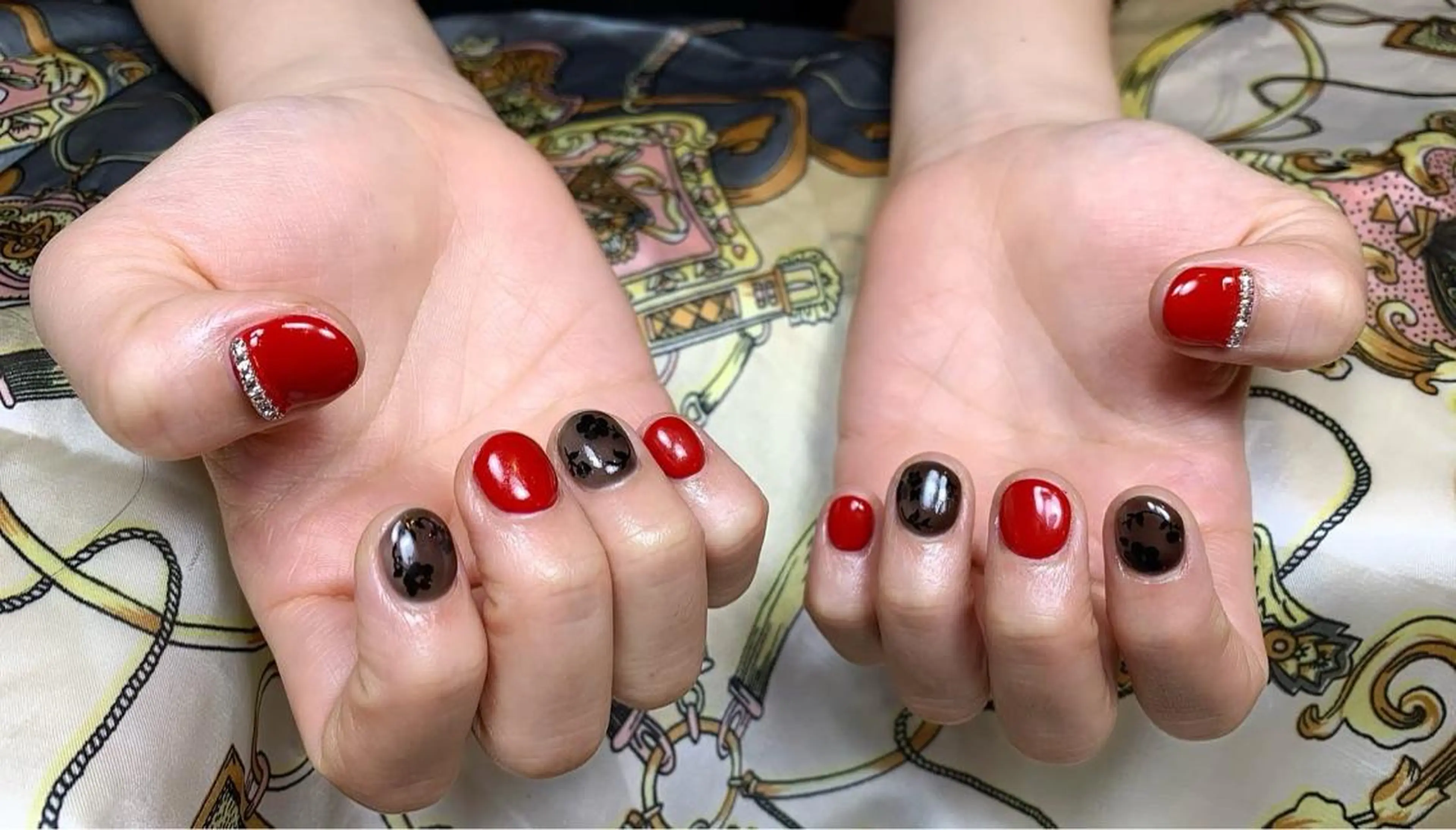 ネイル アートネイル ハンドネイル Nail Salon R.N アールドットエヌ所属・R.N アールドットエヌのネイルデザイン