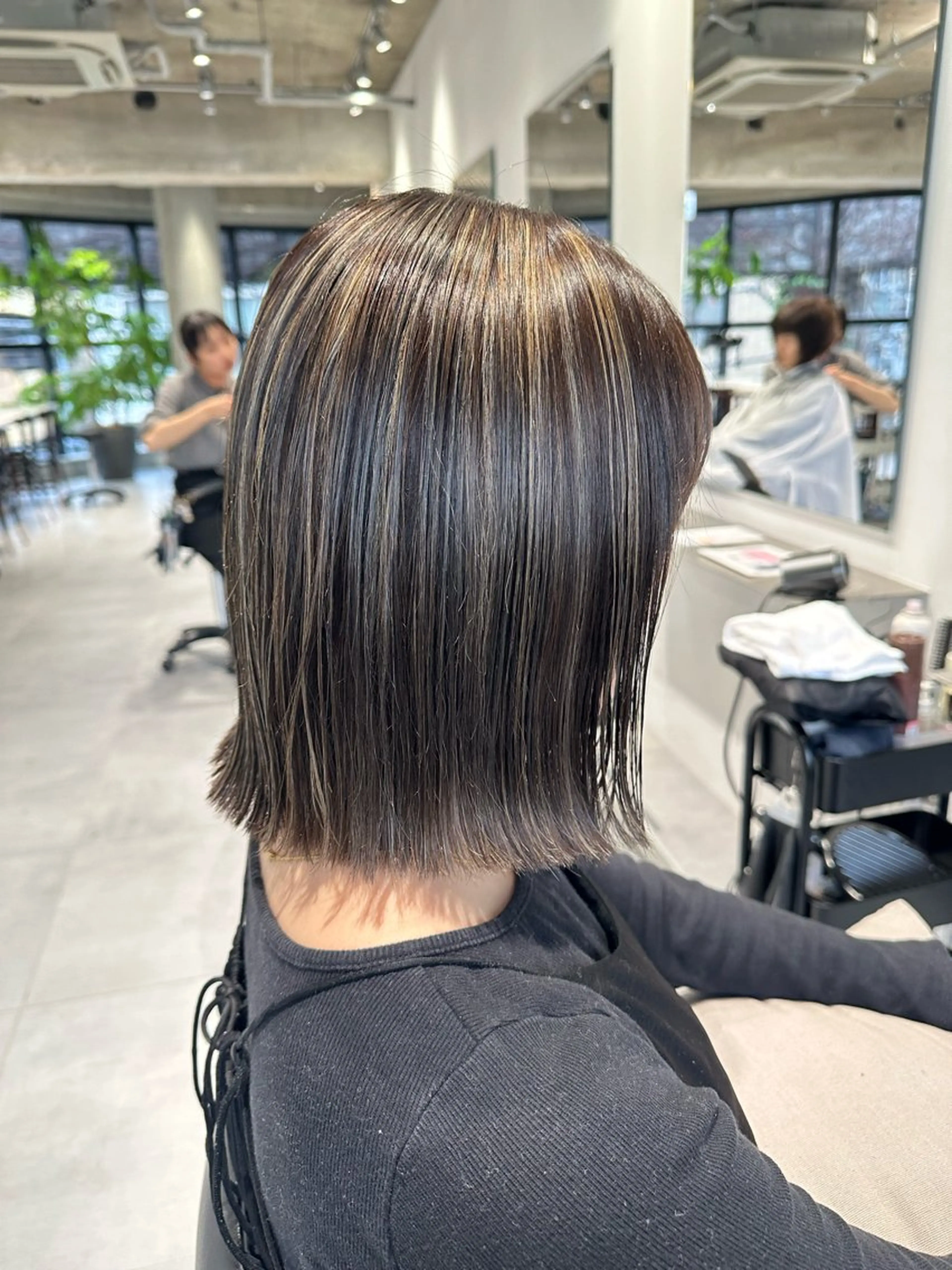 ミディアム カラー ハイライトカラー ハイライト FILMS所属・レイヤーボブ★ cocomoのヘアスタイル