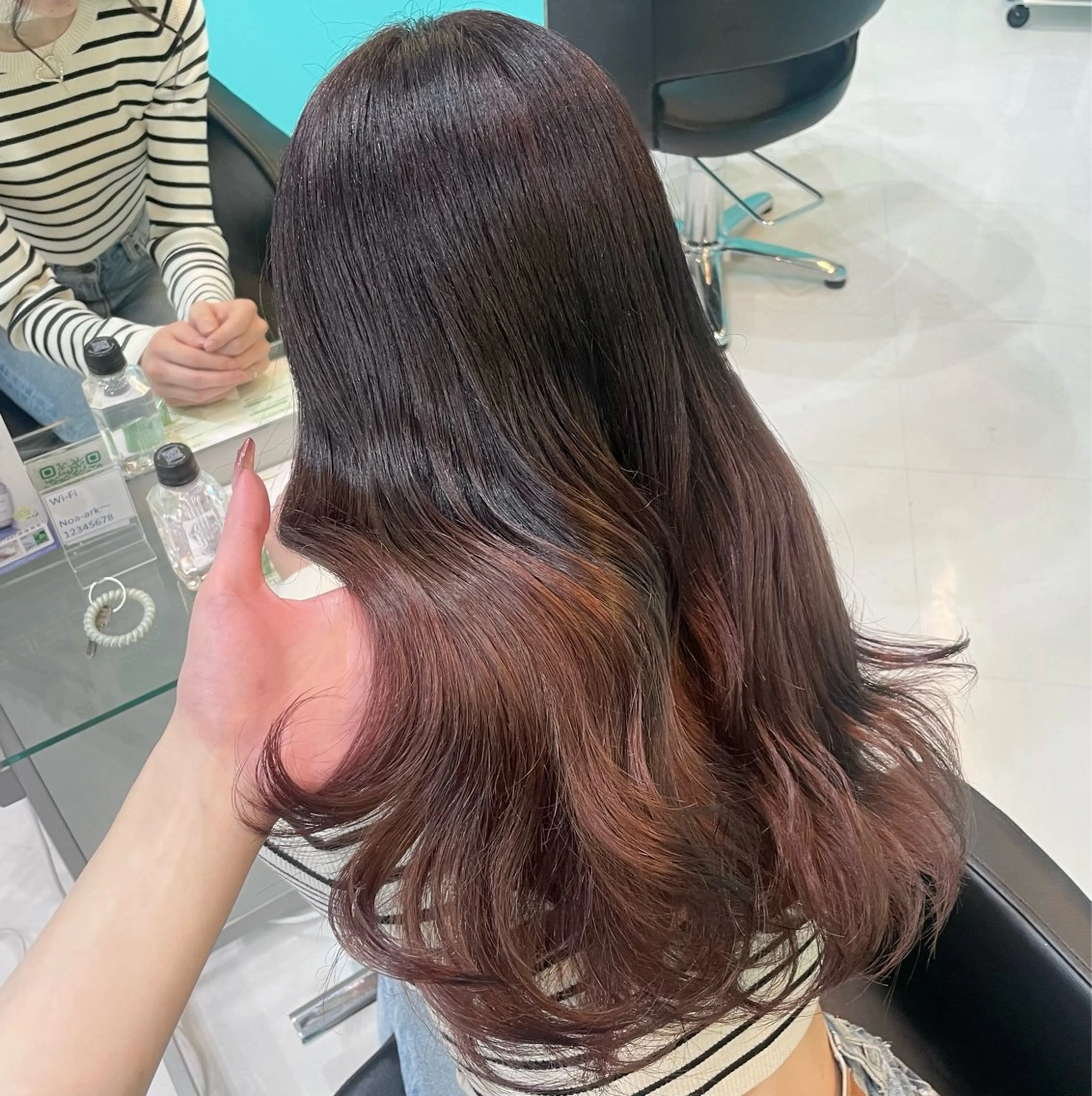 ロング カラー ラベンダーカラー ラベンダーピンク ピンクカラー ヘアカラー トリートメント Natsuki‎🤍 透明感×艶カラー🫧のヘアスタイル