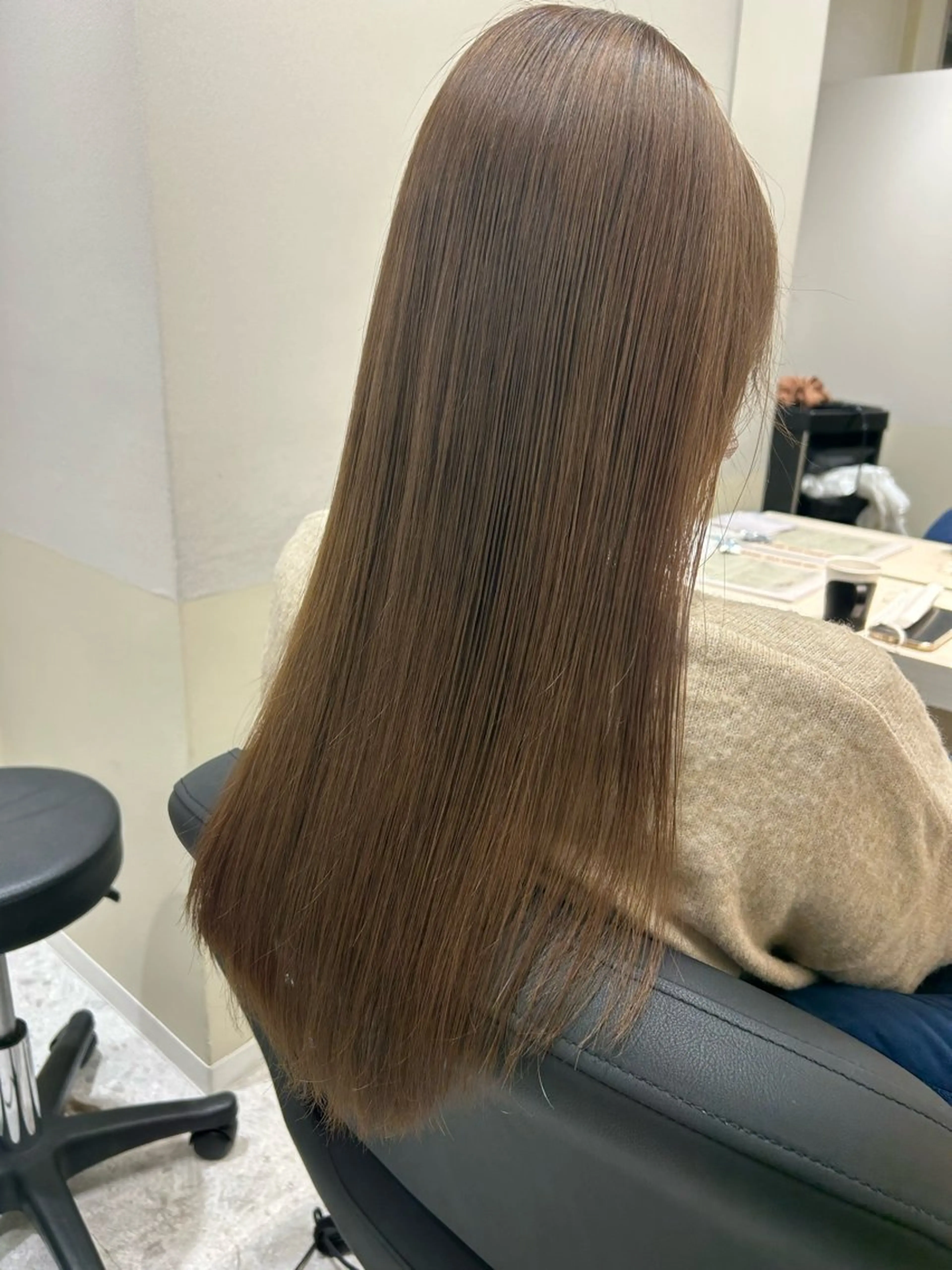 ロング カラー ベージュカラー 🩰ニシムラヒカリ 半個室salon♡*のヘアスタイル