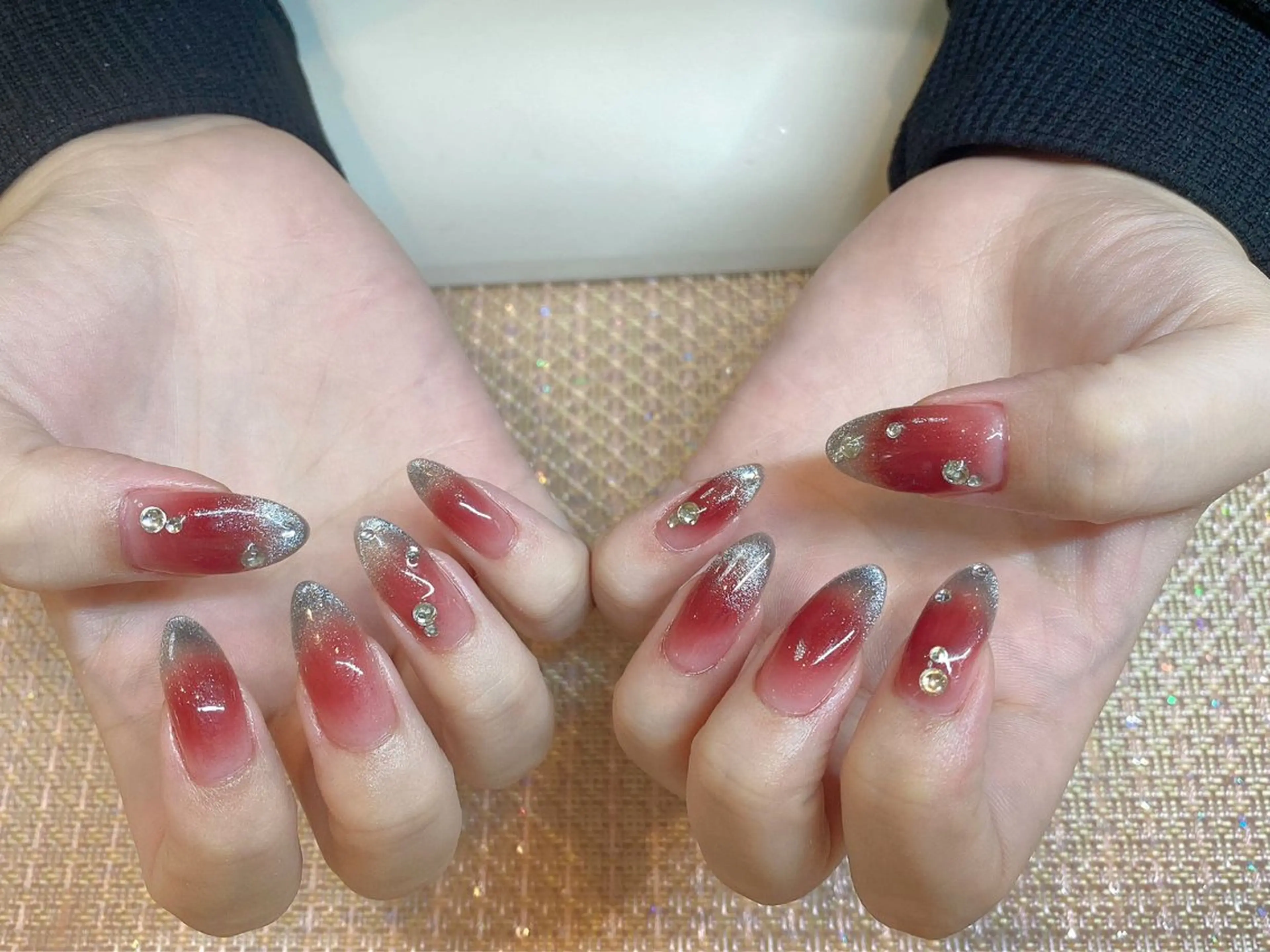 ネイル ジェルネイル ハート 韓国ネイル ニュアンスネイル パラジェル Niko nailサロンのネイルデザイン