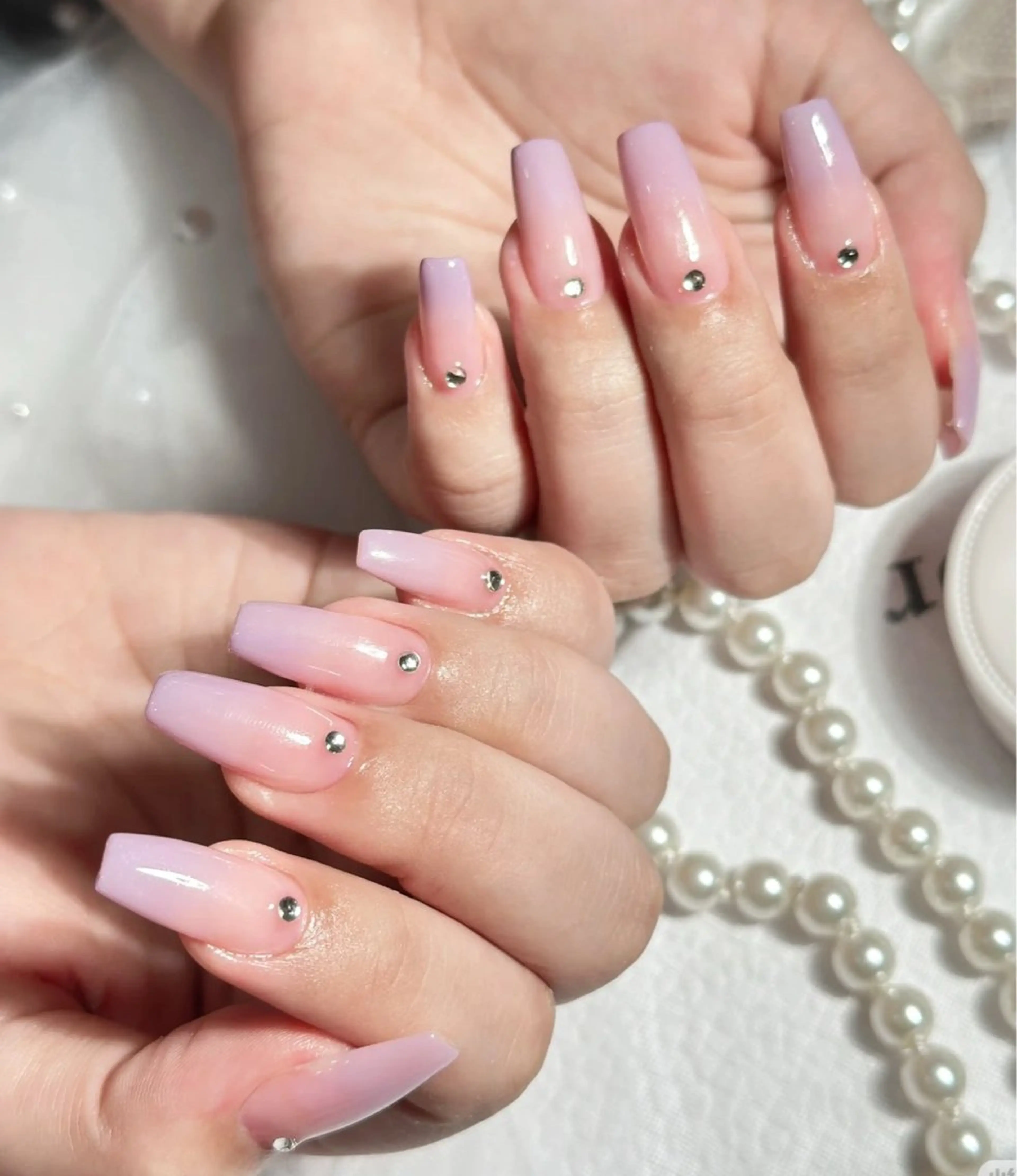 ネイル pink ladyサロン所属・べ にのネイルデザイン