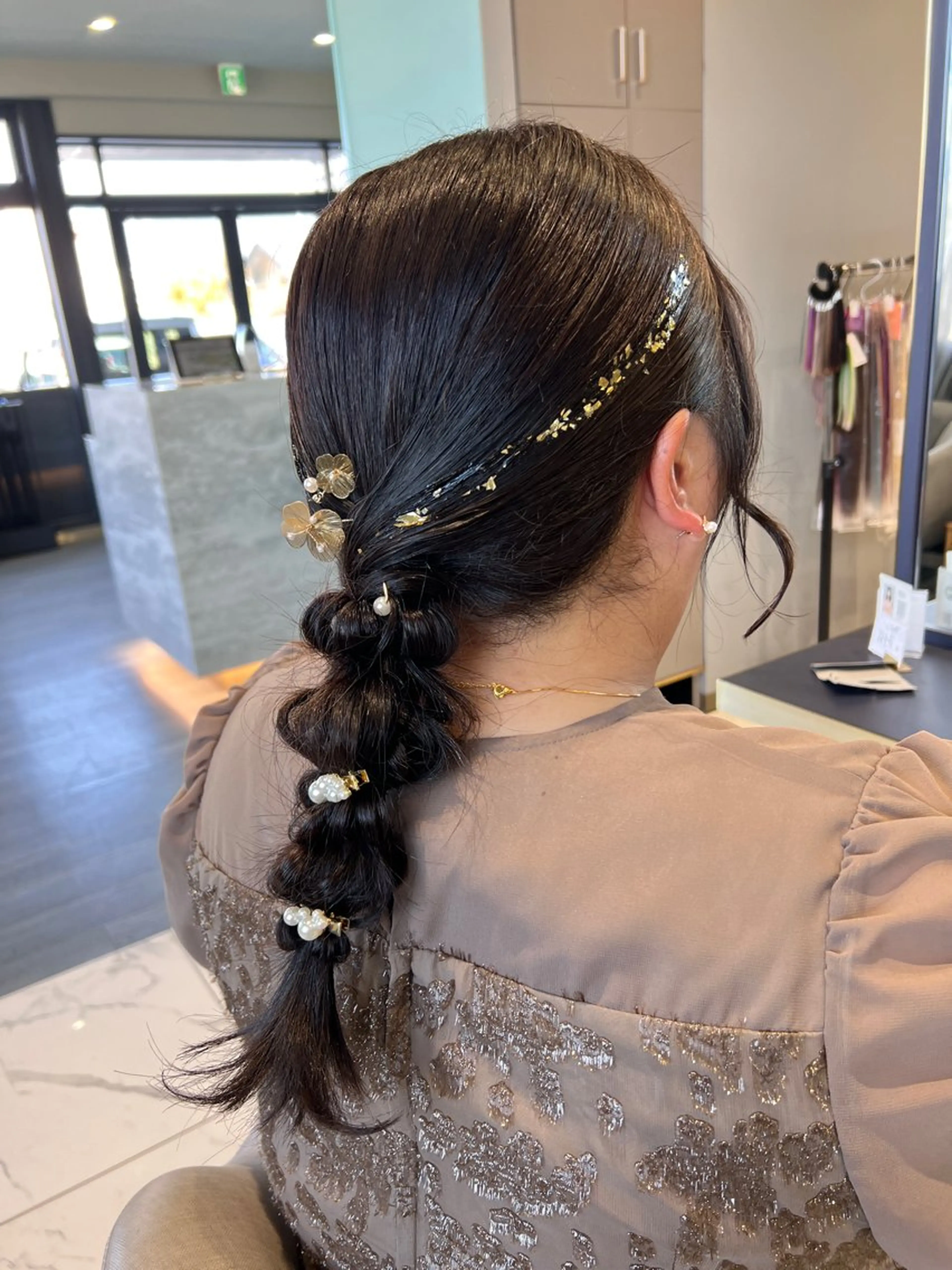 ヘアアレンジ 志田 ほん/ インナーカラーのヘアスタイル