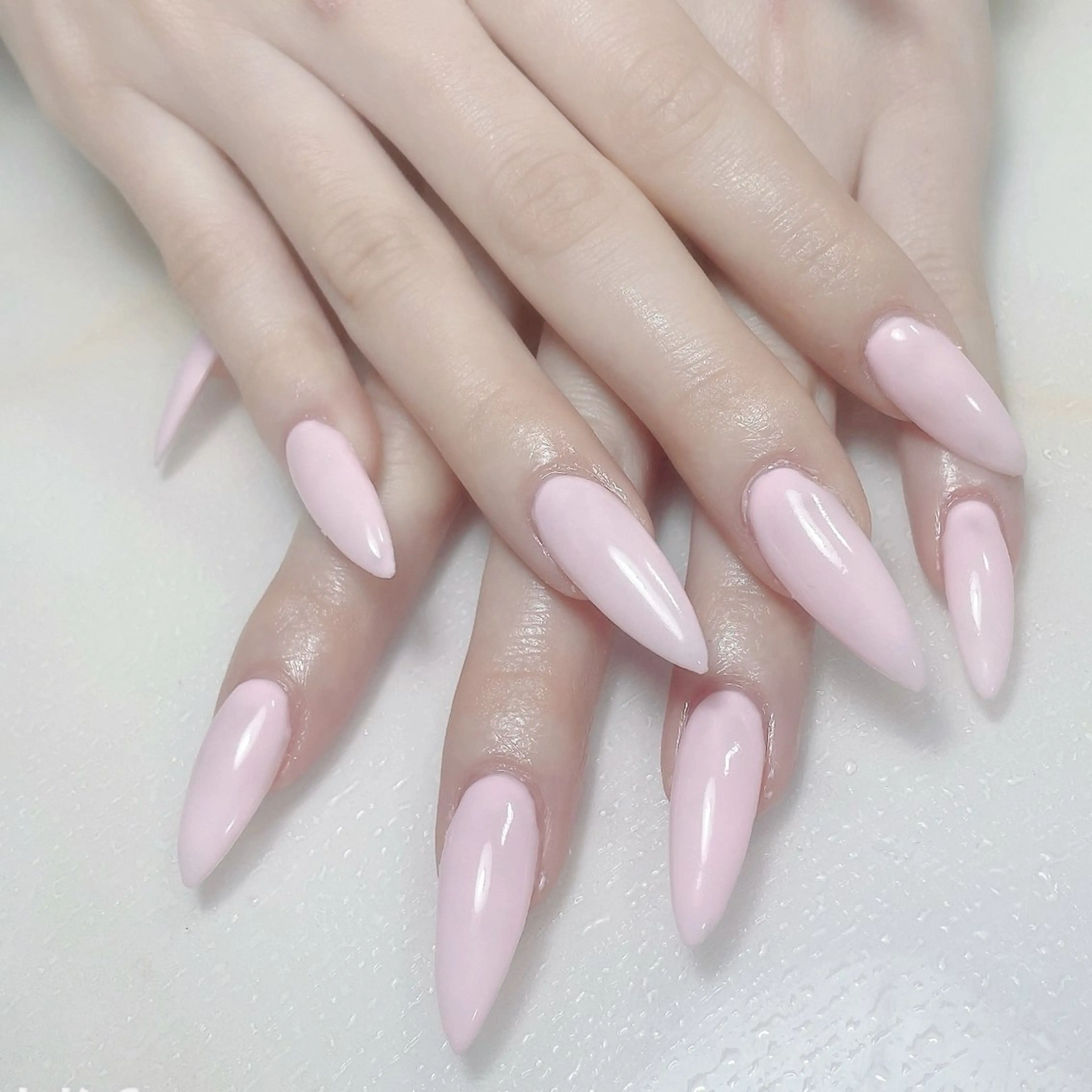 ネイル アートネイル フレンチネイル ジェルネイル グラデーション 韓国ネイル ハンドネイル 久保田 マリコのネイルデザイン