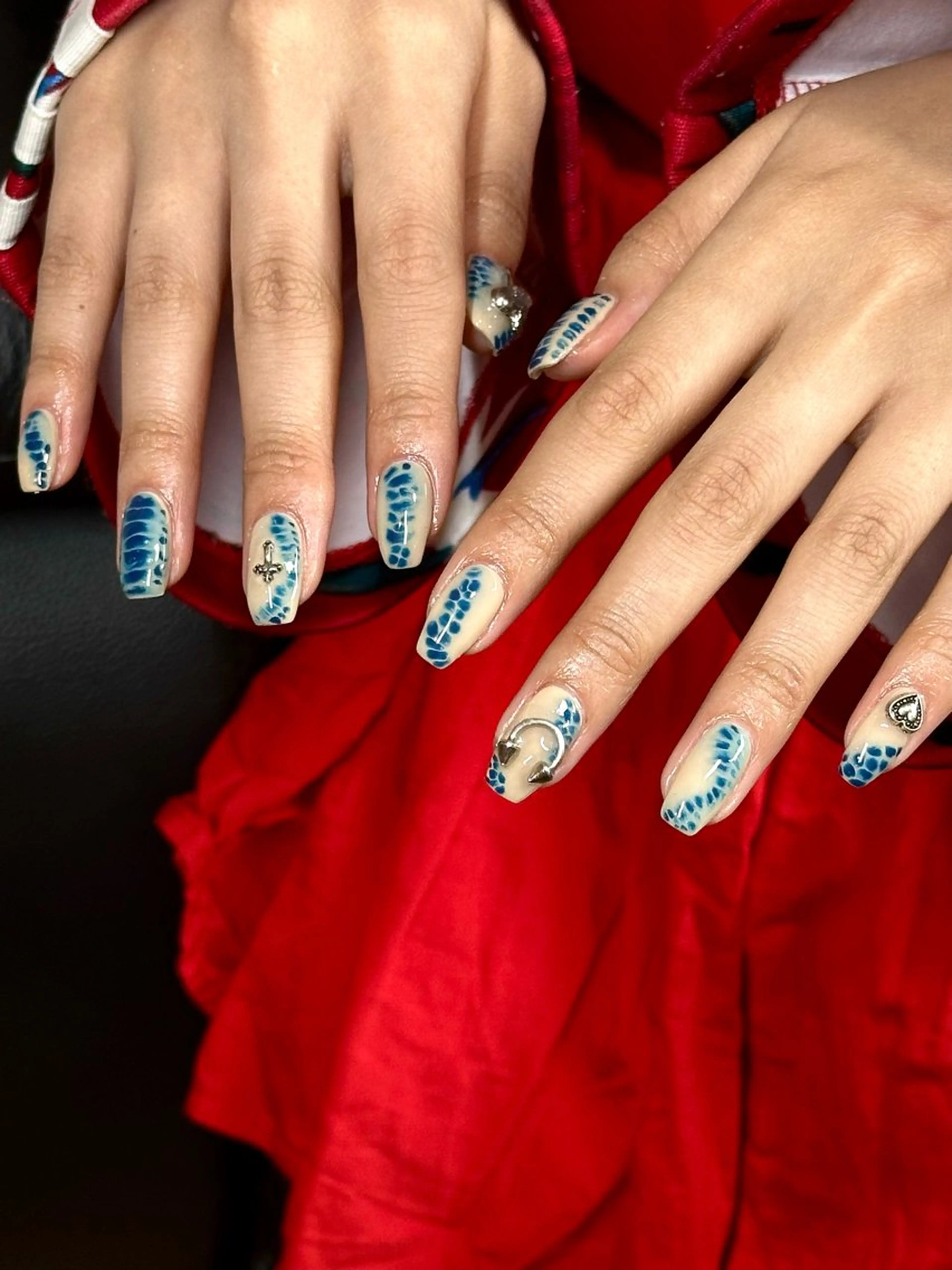 ネイル Eym.所属・Eym. nailのネイルデザイン