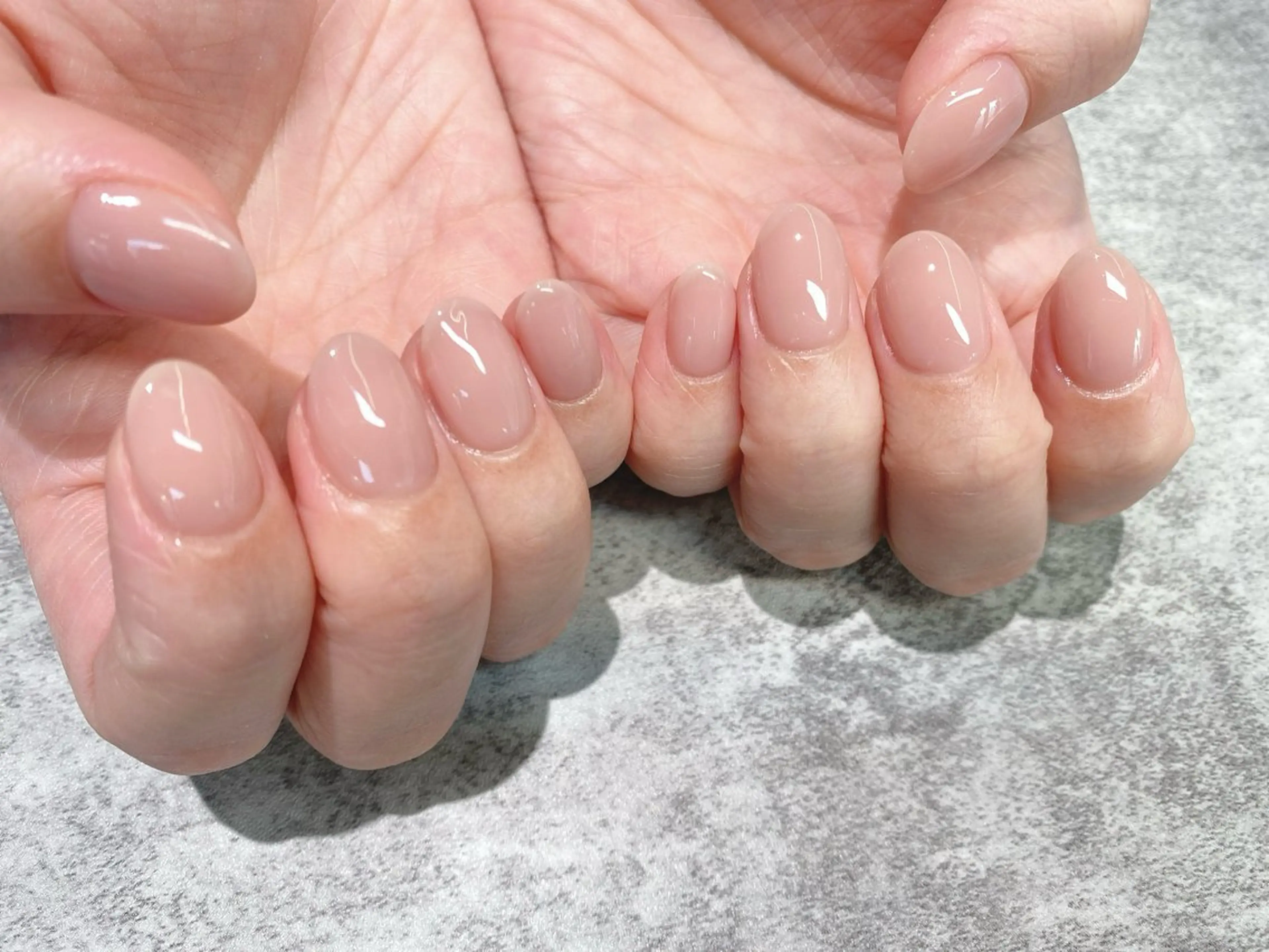 ネイル ワンカラーネイル ハンドネイル mu.(ミュー)所属・mu .(ミュー)のネイルデザイン