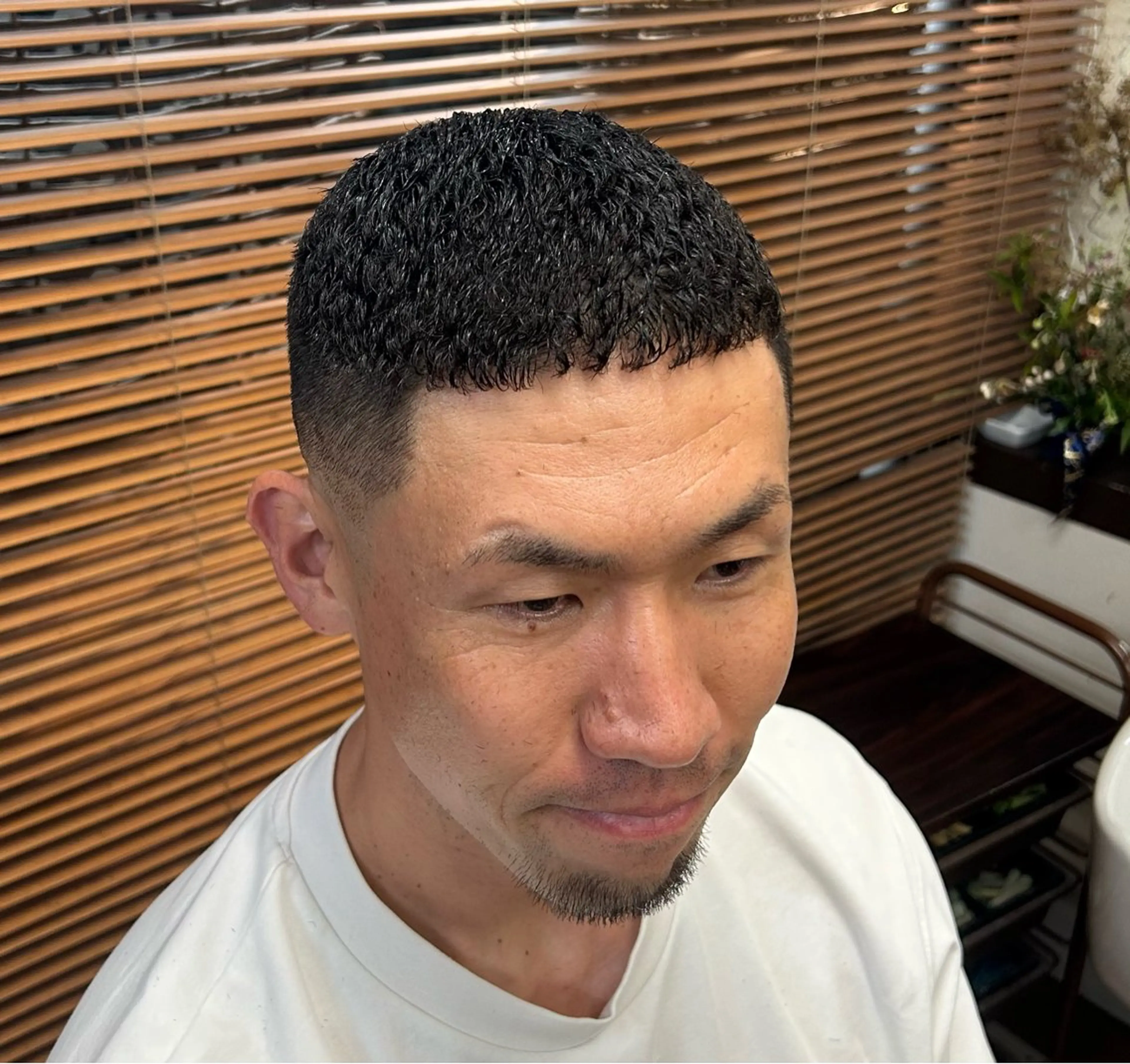 カット+パンチパーマの写真