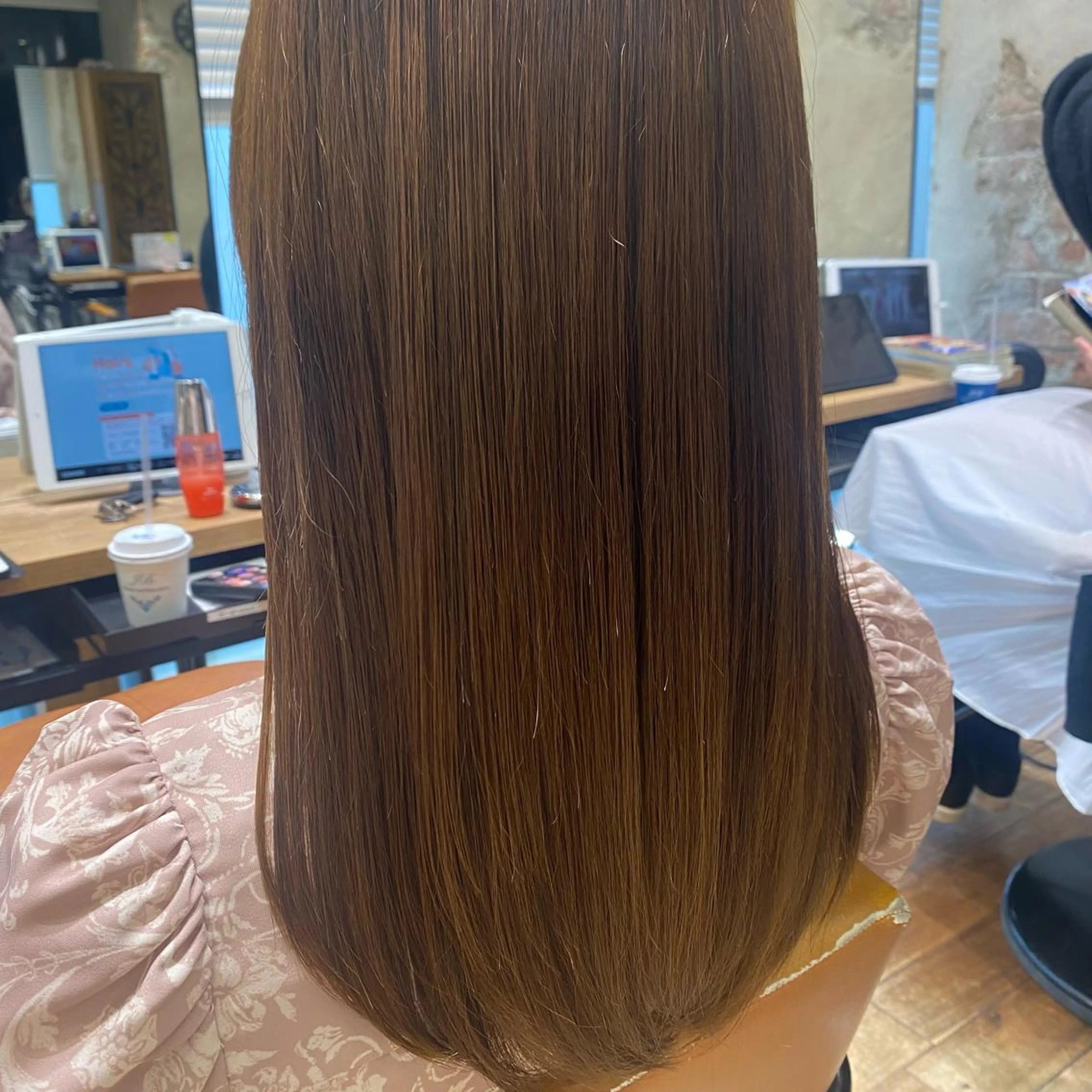 ロング パーマ 髪質改善 ストレートパーマ カット 縮毛矯正 トリートメント 顔周り/くびれヘア 韓国ヘア💕風間るなのヘアスタイル