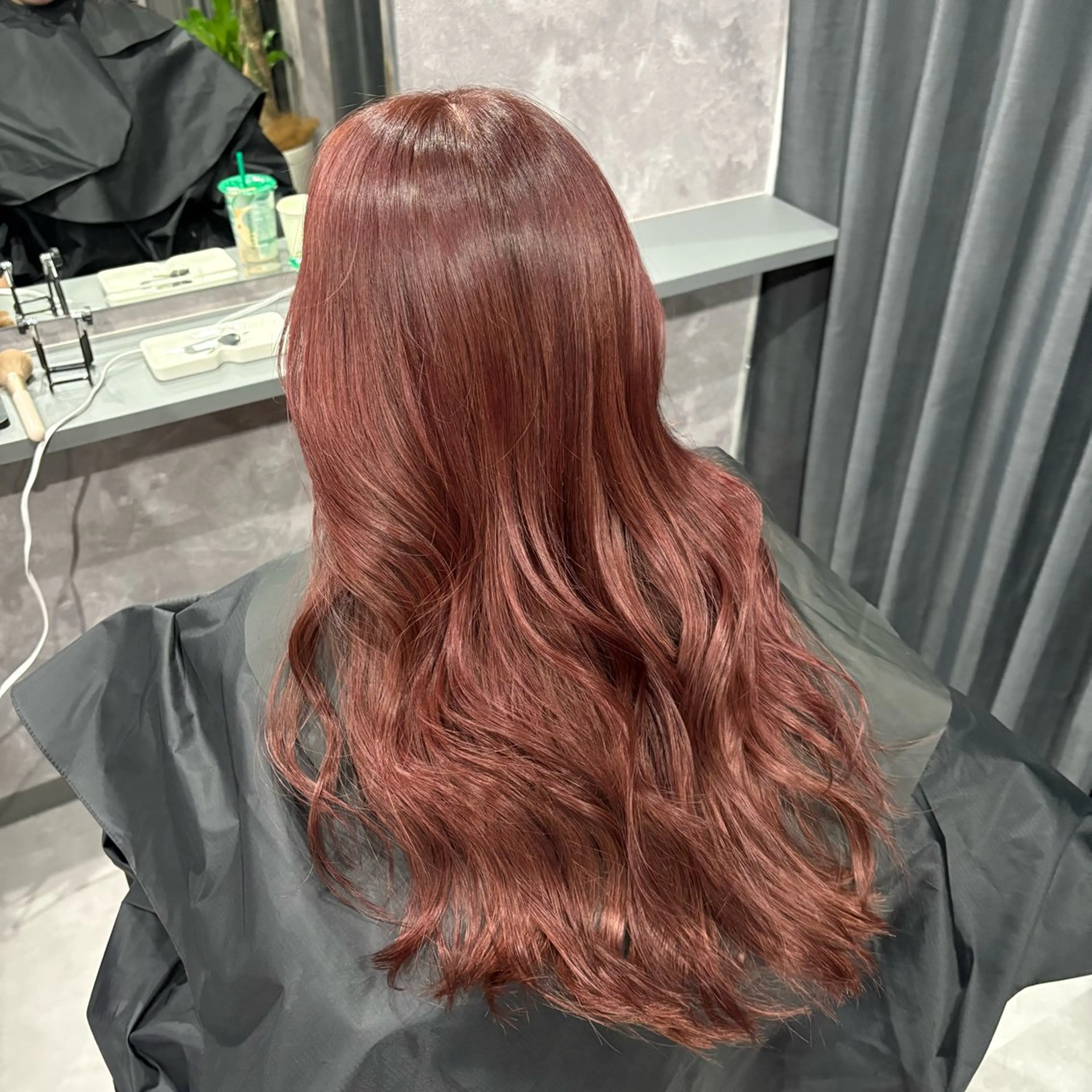 ロング カラー カット ヘアカラー トリートメント nameless miichiのヘアスタイル