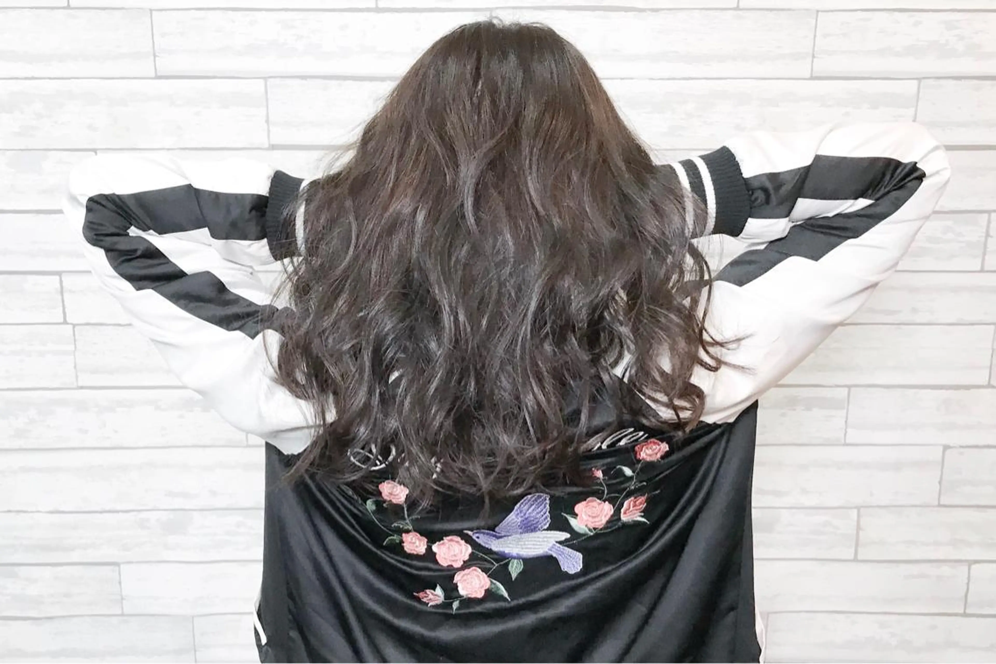 ミディアム カラー ヘアアレンジ 透明感カラー ダブルカラー グレージュ ANBEL所属・ANBEL代表 西尾裕樹のヘアスタイル