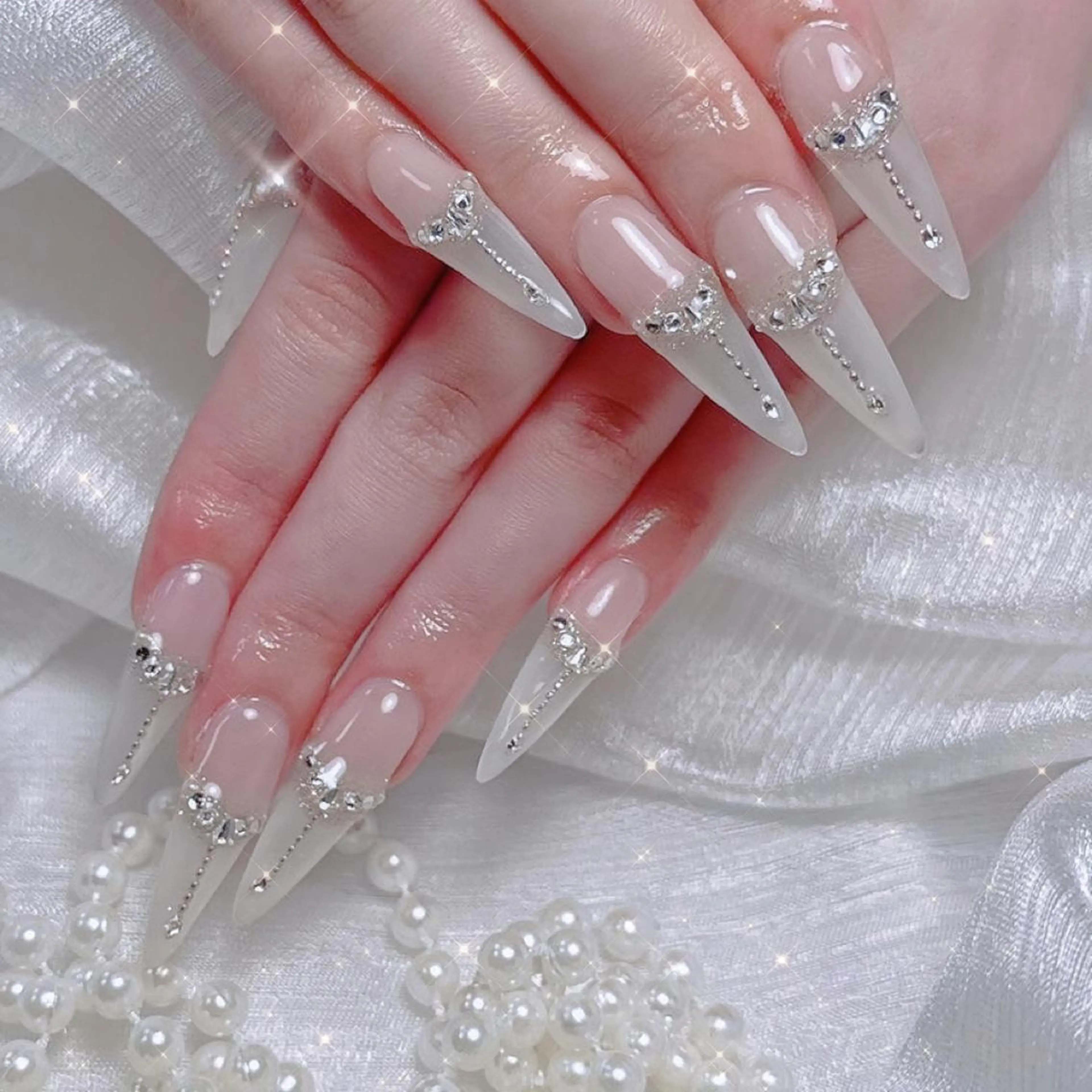ネイル queens nailsalonのネイルデザイン