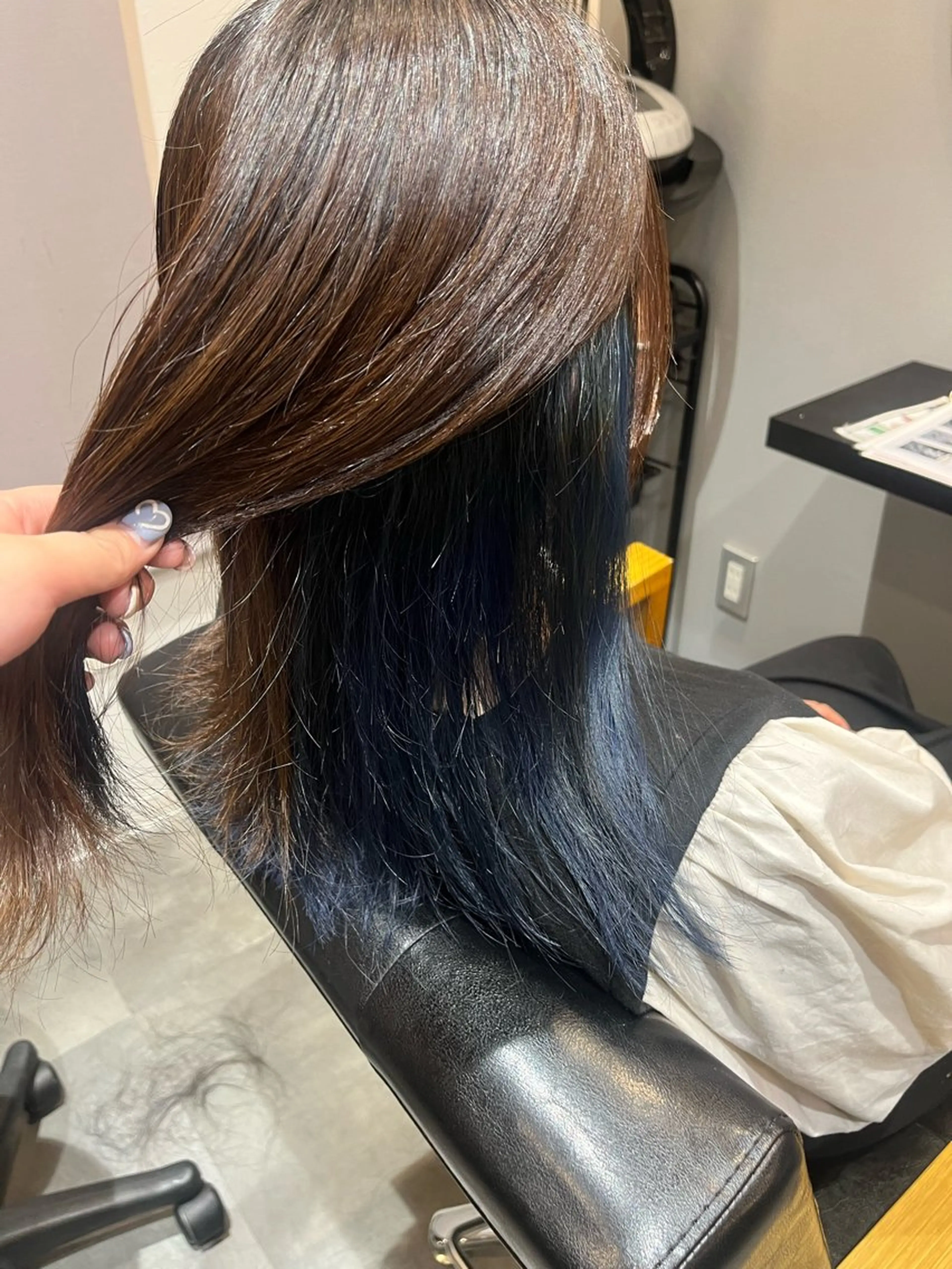 セミロング 小堀 いぶきのヘアスタイル