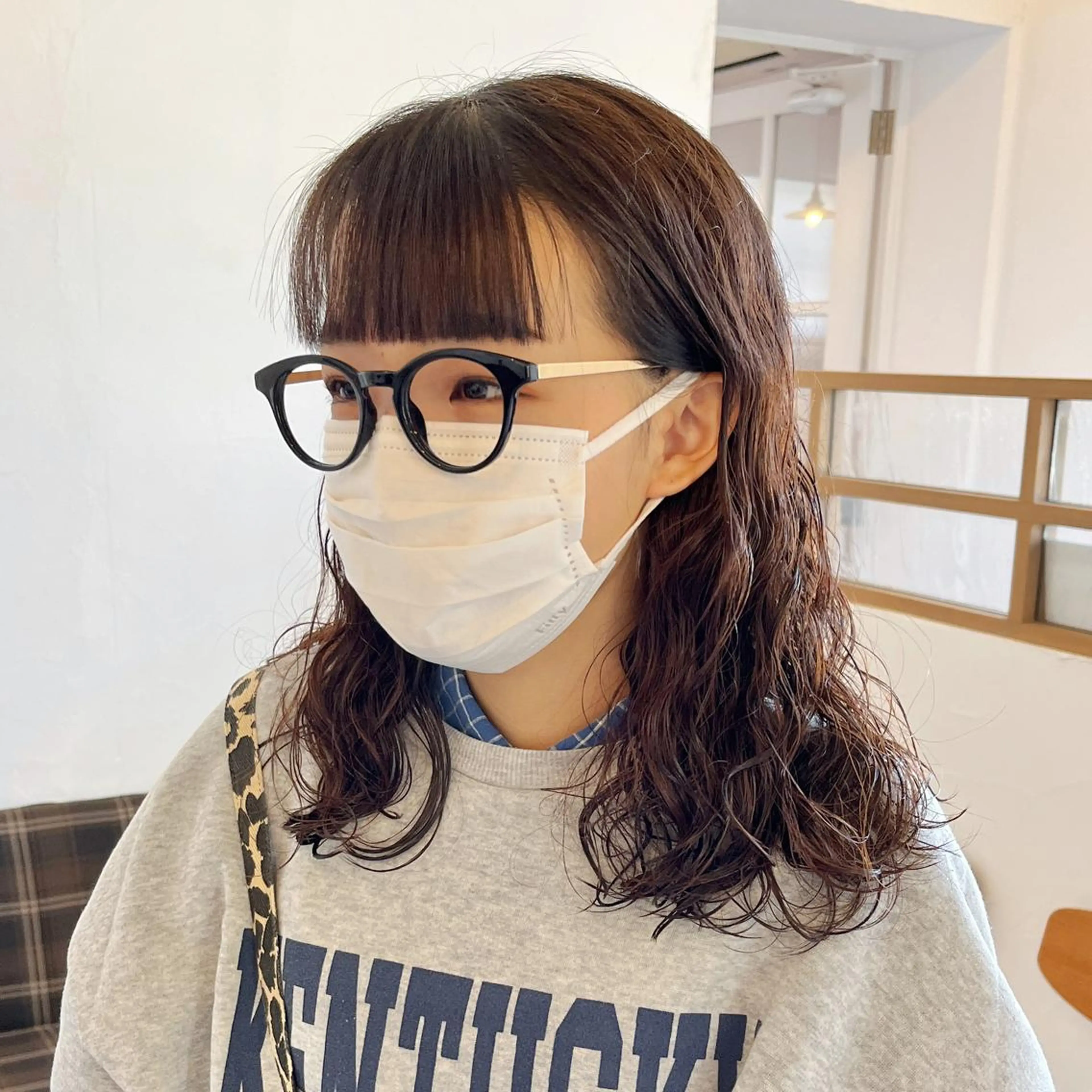 セミロング パーマ セミロングパーマ ニュアンスパーマ 伊藤ゆかり/髪質改善 /透明感カラーのヘアスタイル