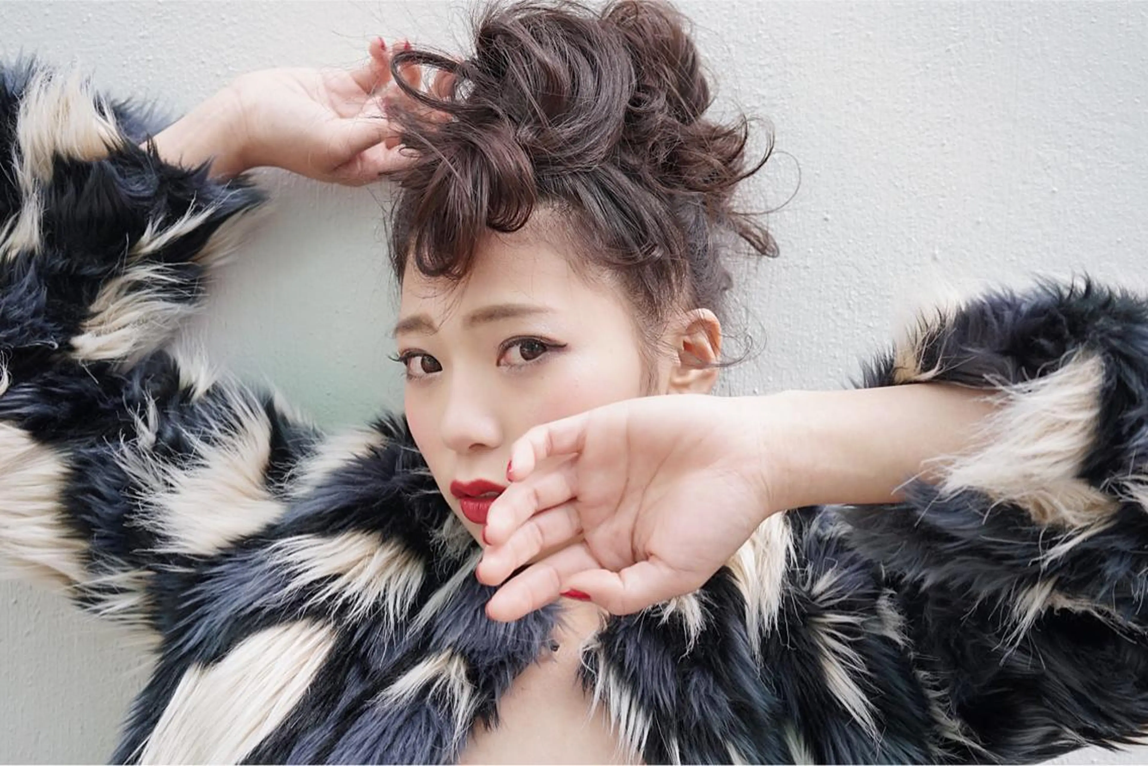 ロング カラー ヘアアレンジ WHOLE所属・花井 啓好のヘアスタイル