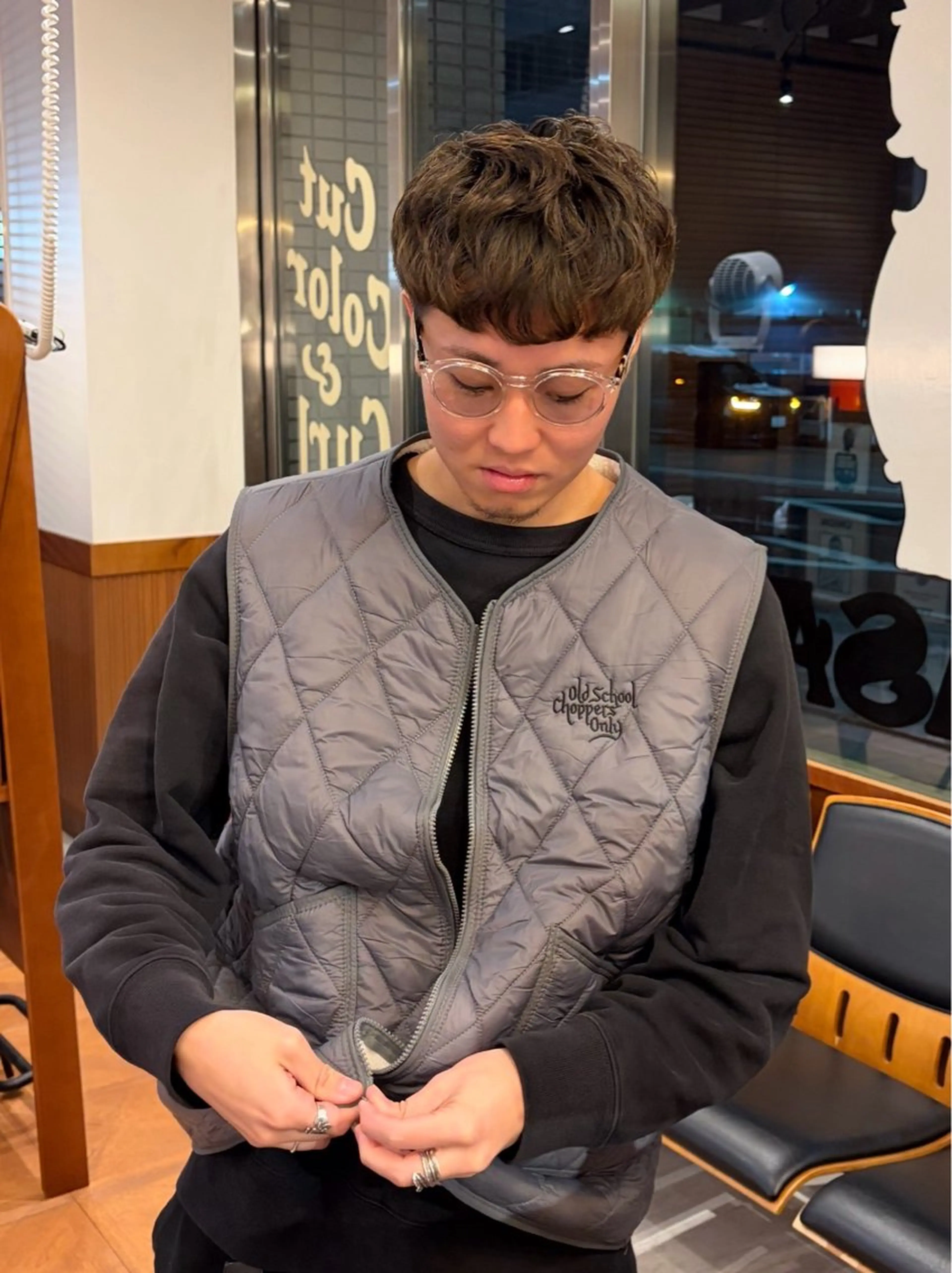 ショート くせ毛 カット パーマ SASAnagano 岩下サードゥのヘアスタイル