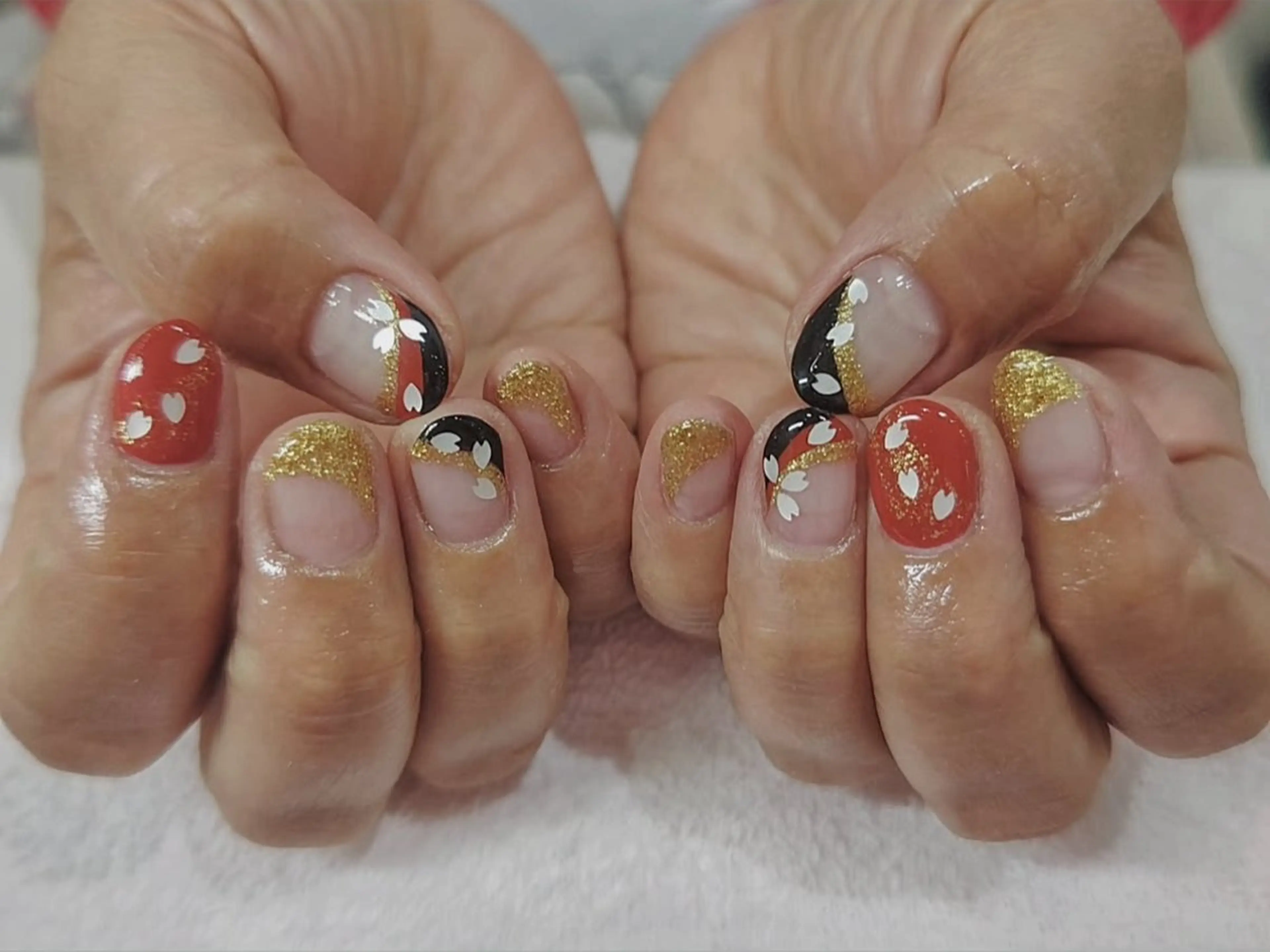 ネイル はあとねいる西新店 yokoのネイルデザイン