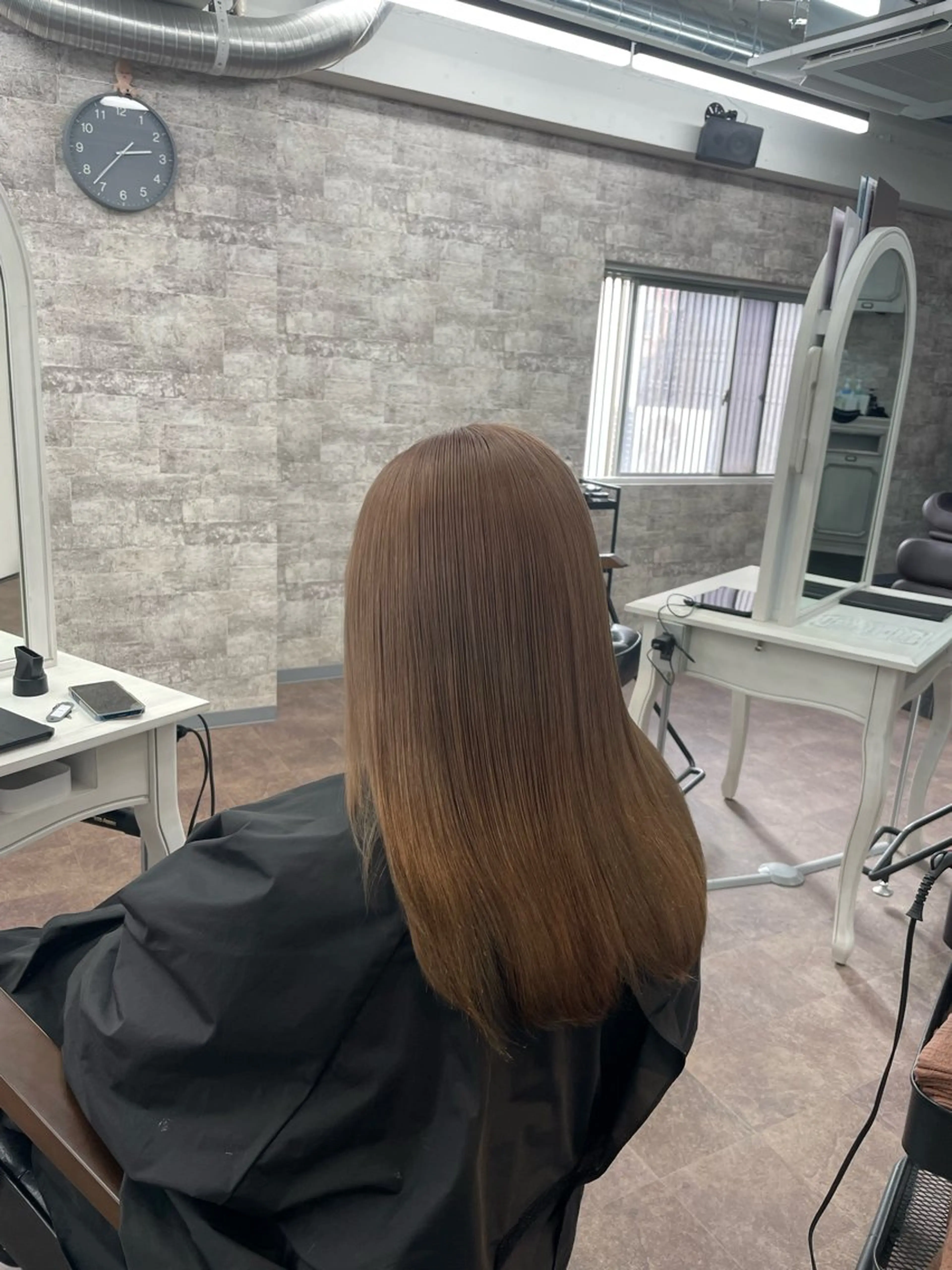 ロング フェードパーマ 新倉幸之助のヘアスタイル