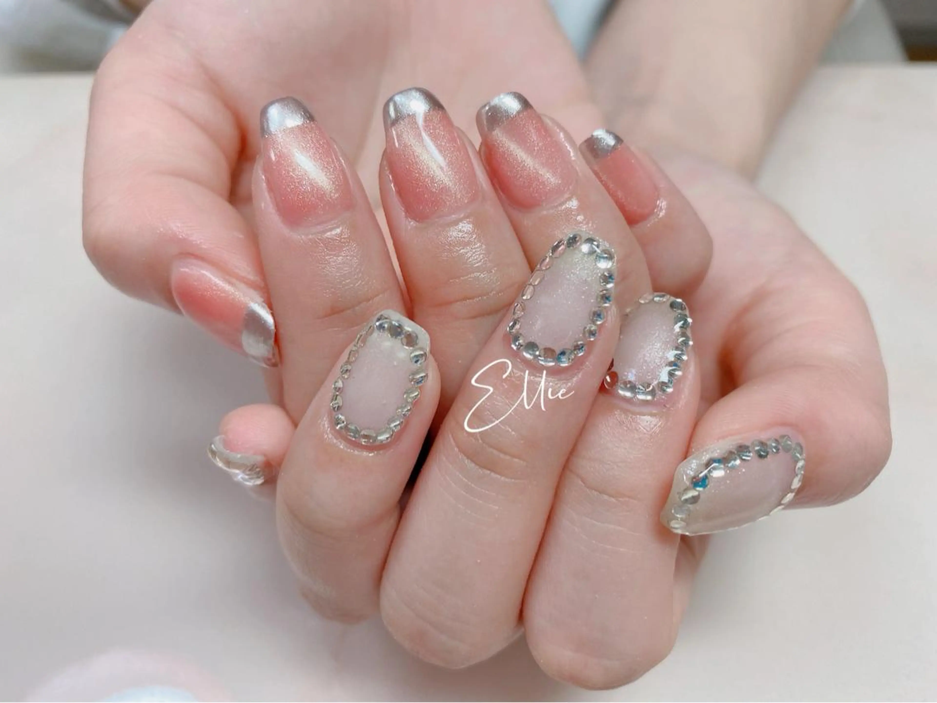 ネイル ハンドネイル ハンドケア ♡Ellie ♡のネイルデザイン