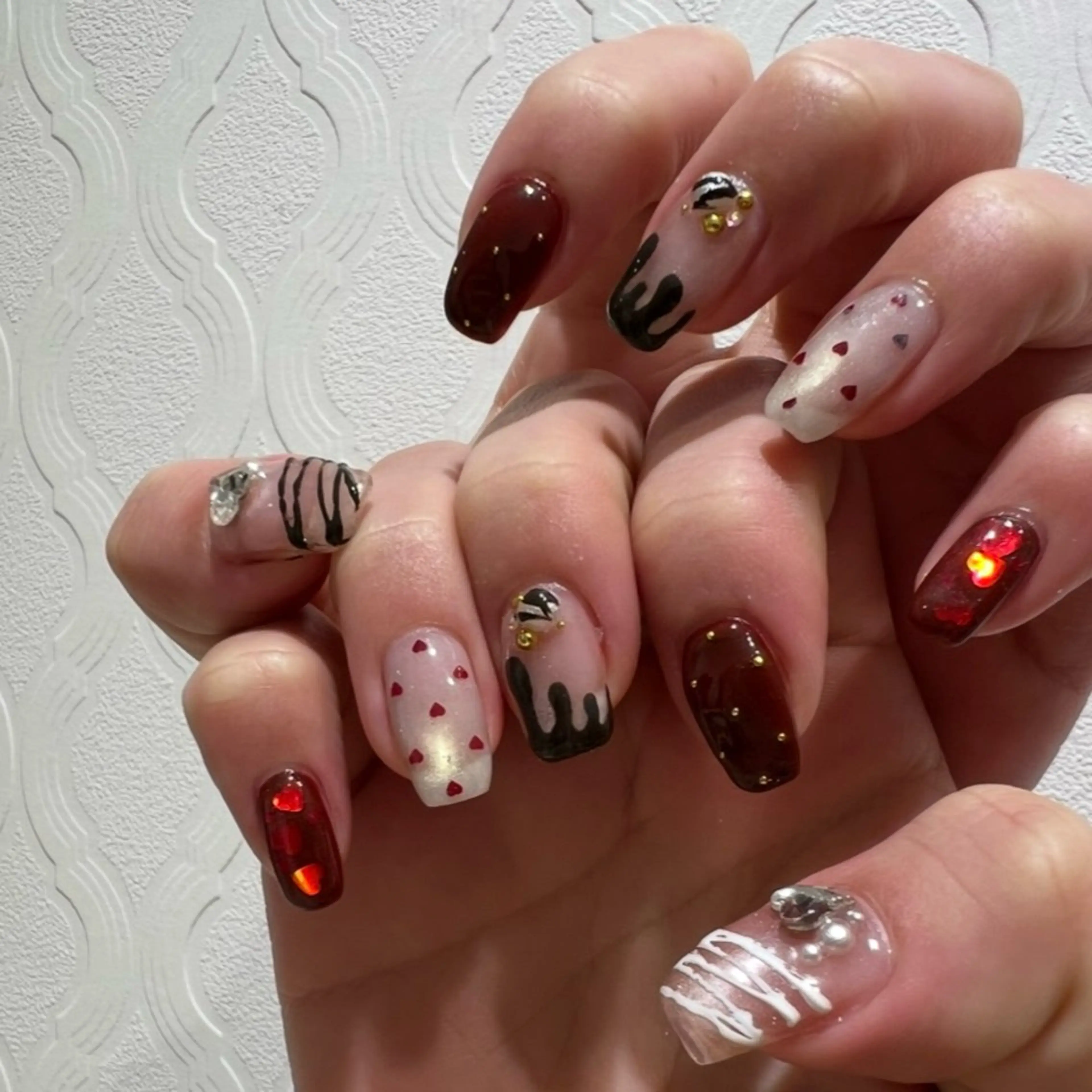 ネイル バレンタイン 2/7ご予約 ◎ 本田 知美🎀のネイルデザイン