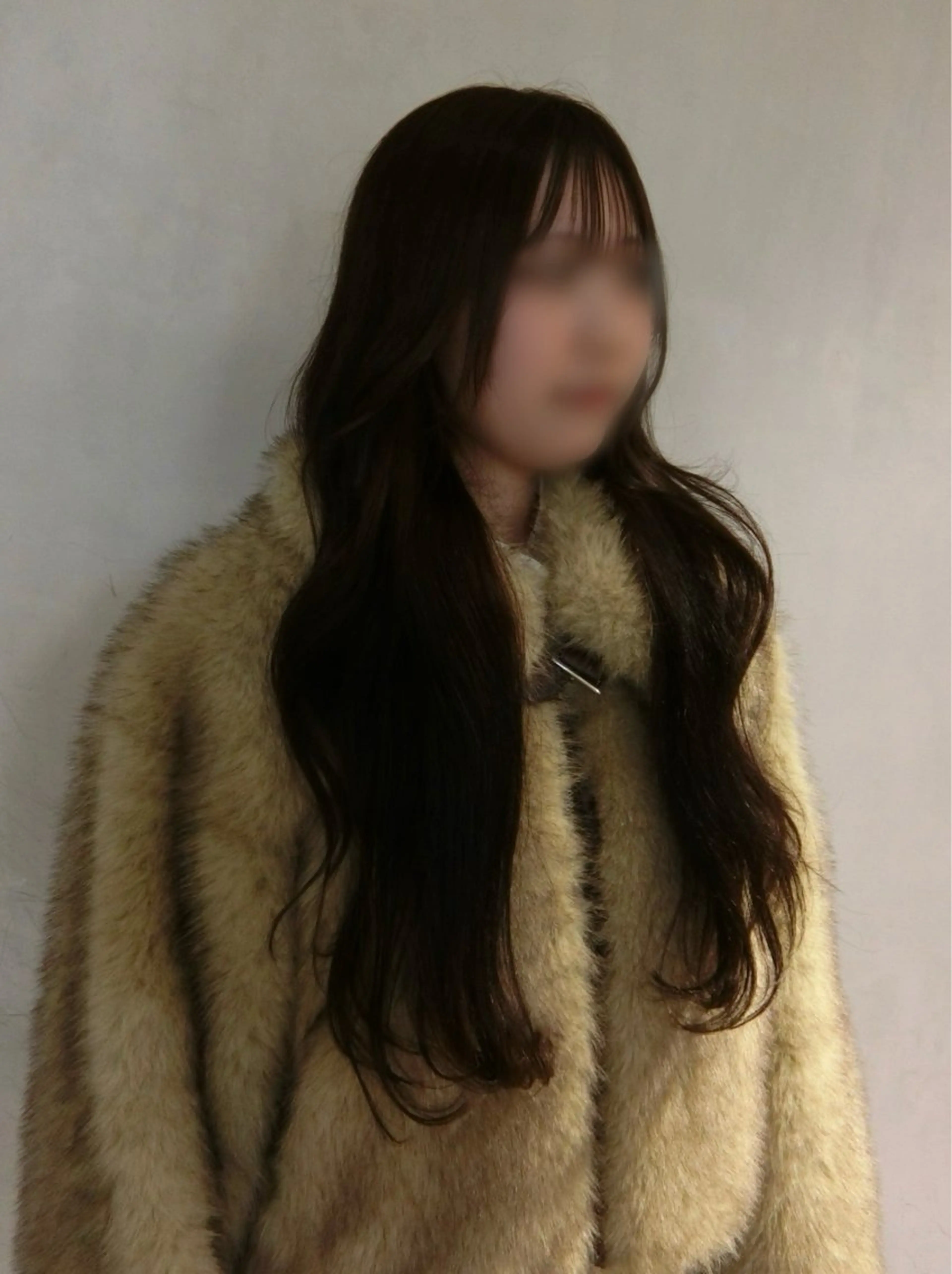 ロング レイヤーカットモデル irohaのヘアスタイル