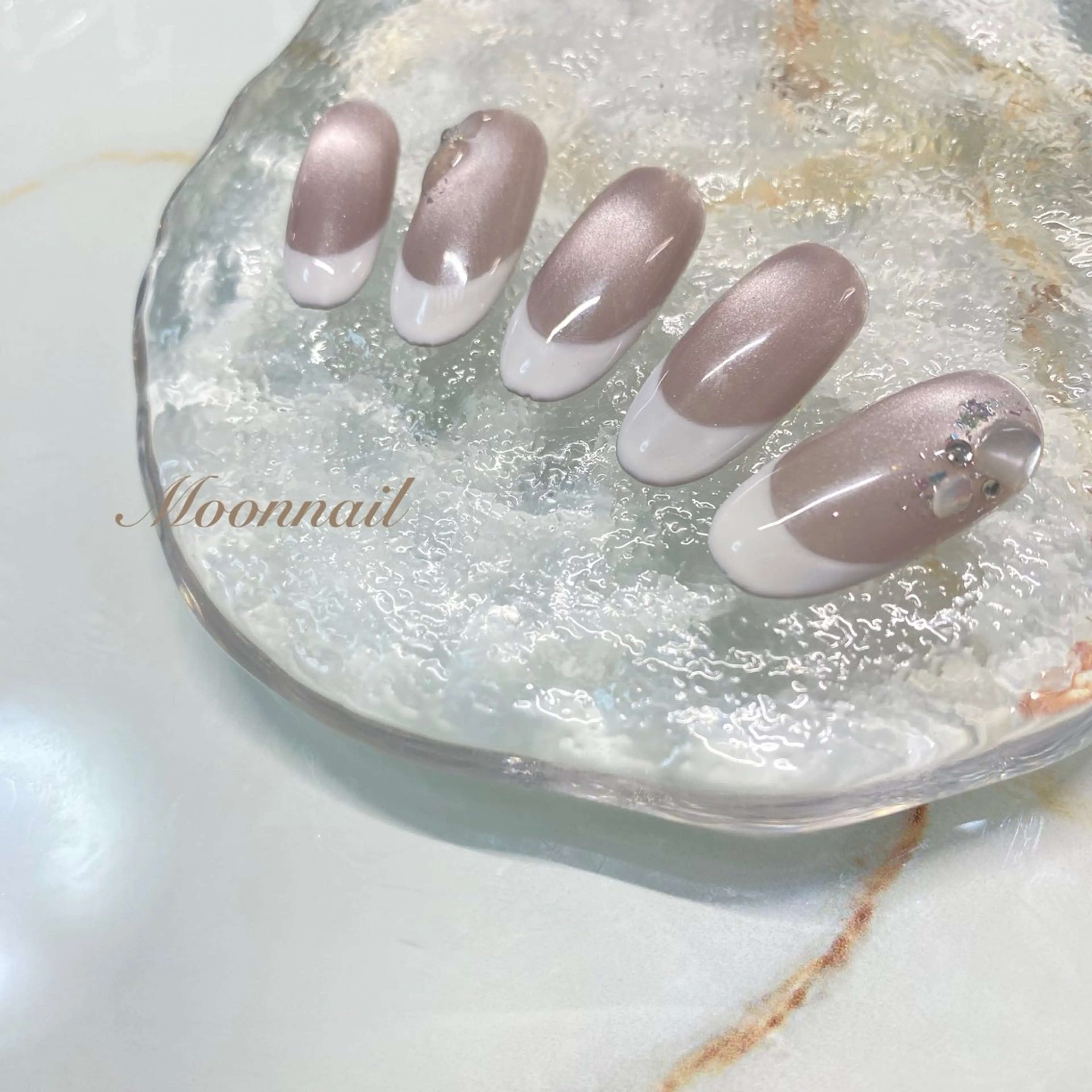 ネイル Moonnail所属・Moonnail Moekaのネイルデザイン