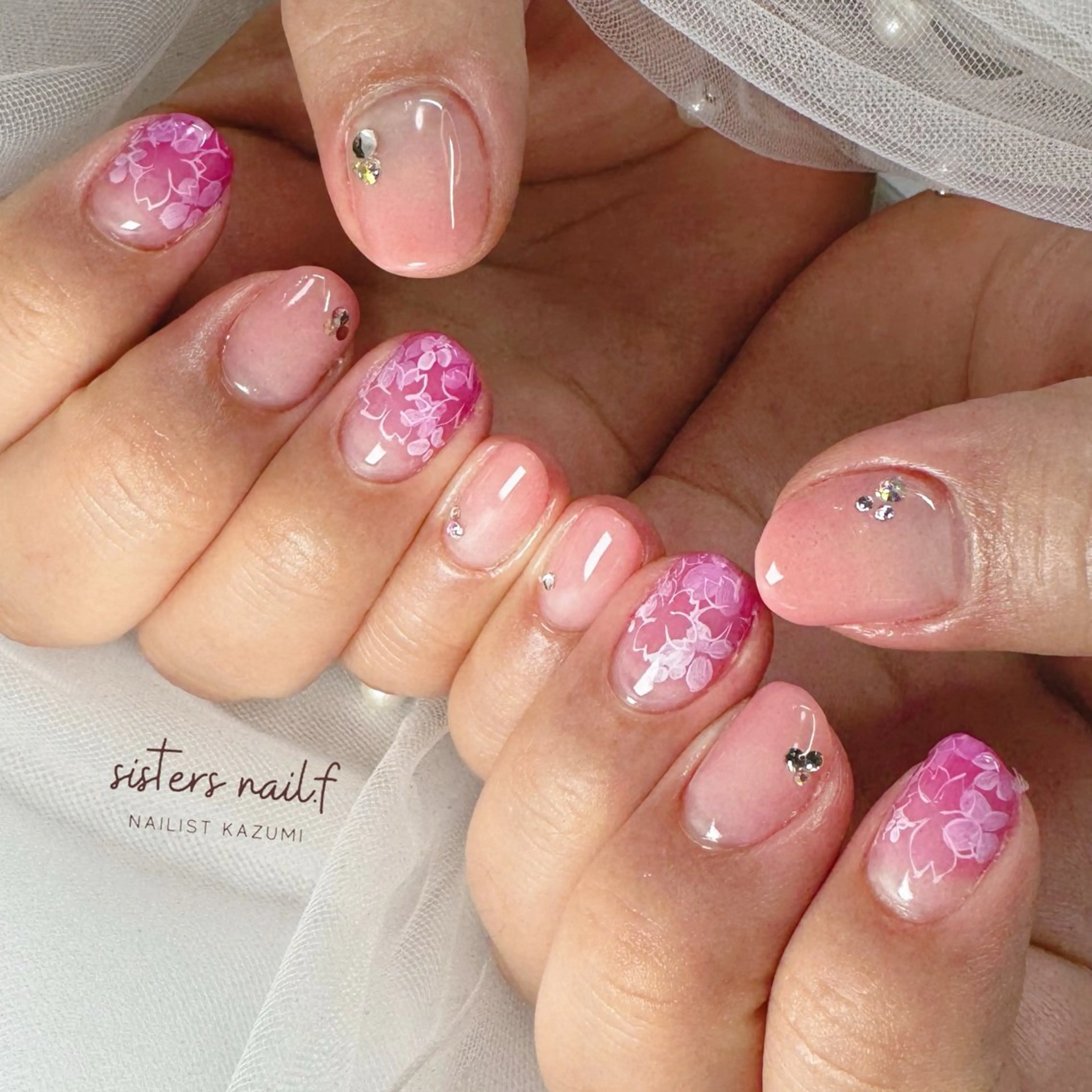 ネイル sisters nail.fのネイルデザイン