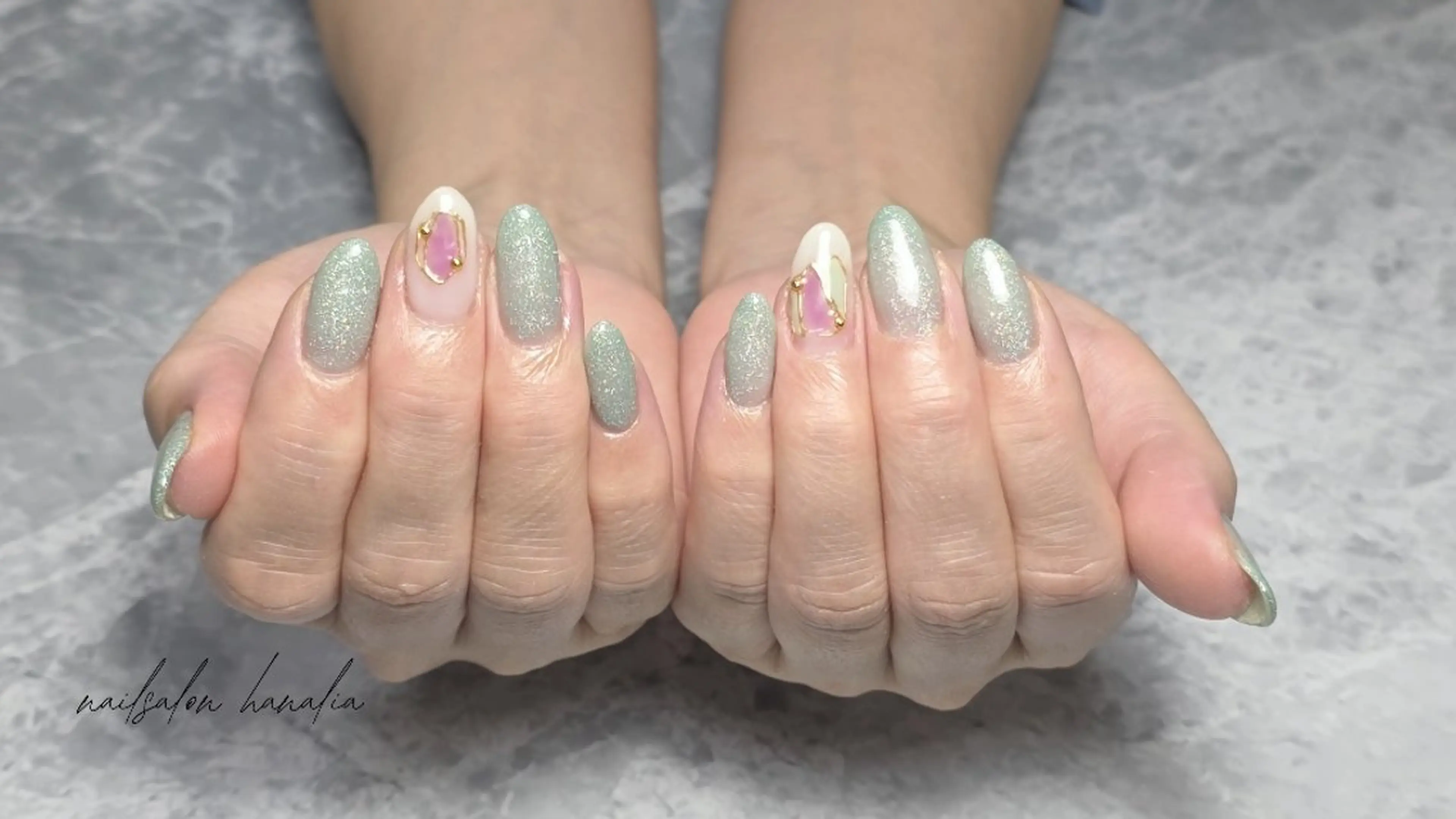 ネイル nailsalon hanaliaのネイルデザイン