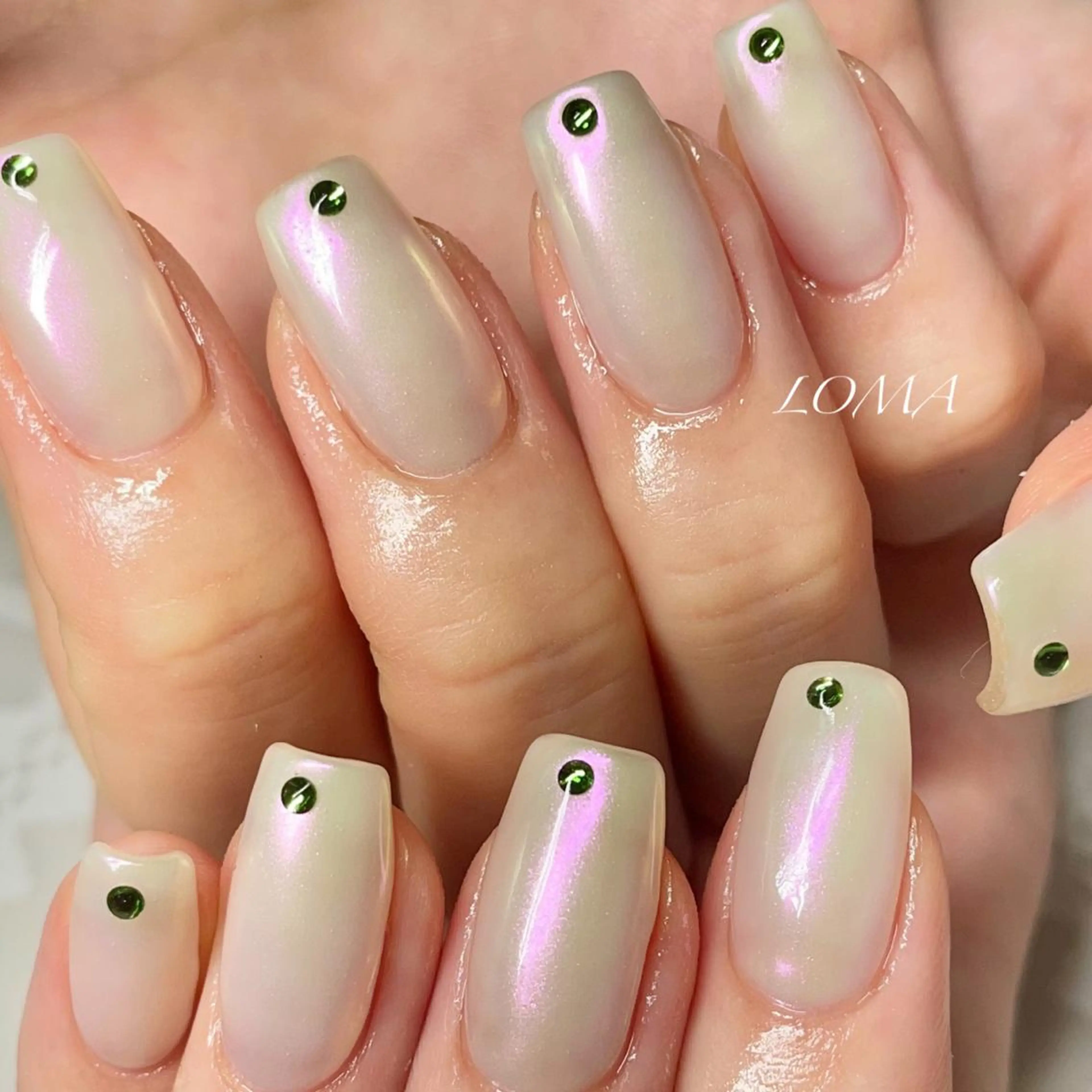 ネイル ハンドネイル ハンドケア m-nail所属・m-nail 🌙minamiのネイルデザイン